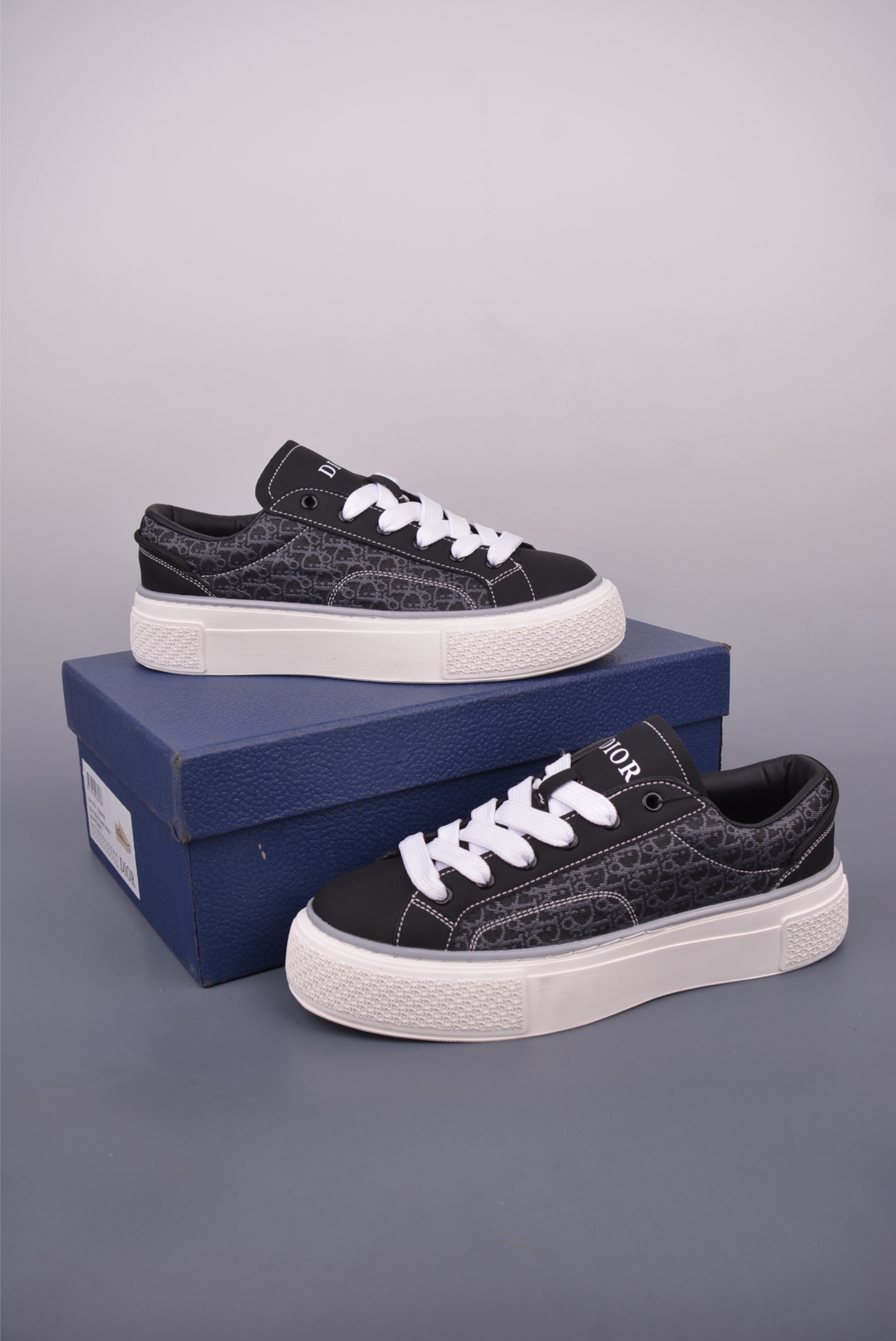 Dior B23 Casual Sneakers - Comfortable, Breathable, and Stylish Shoes for Men 6 i1749167740060 7236 0 4