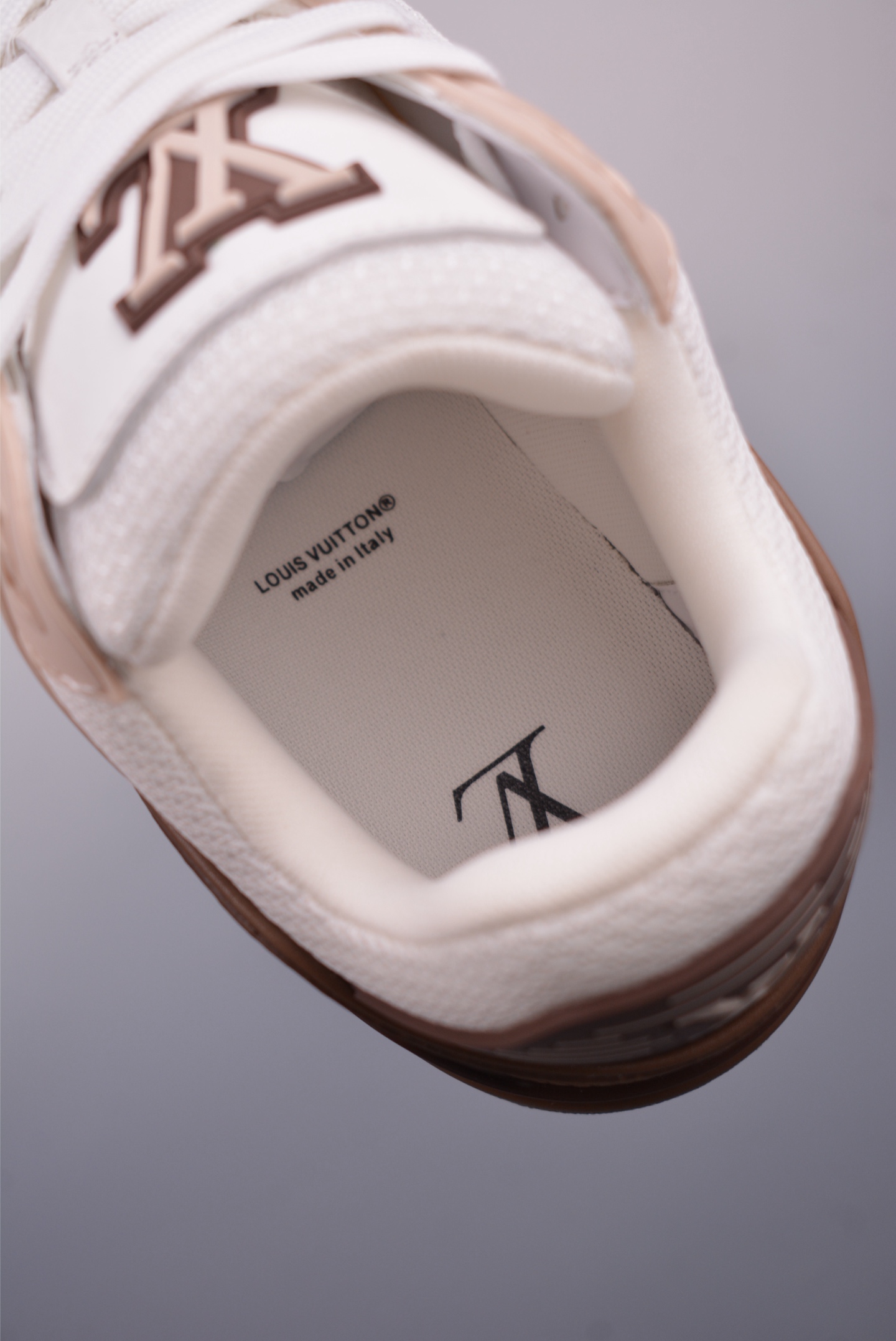 Louis Vuitton Trainer Brown Suede Leather Sneakers Classic Design 9 i1749167909466 525 0 8