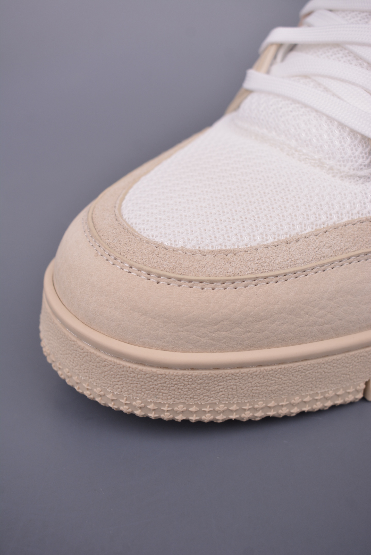 Louis Vuitton Trainer Sneakers Limited Edition Beige/White - Size 35-46 6 i1749167927214 4576 0 5