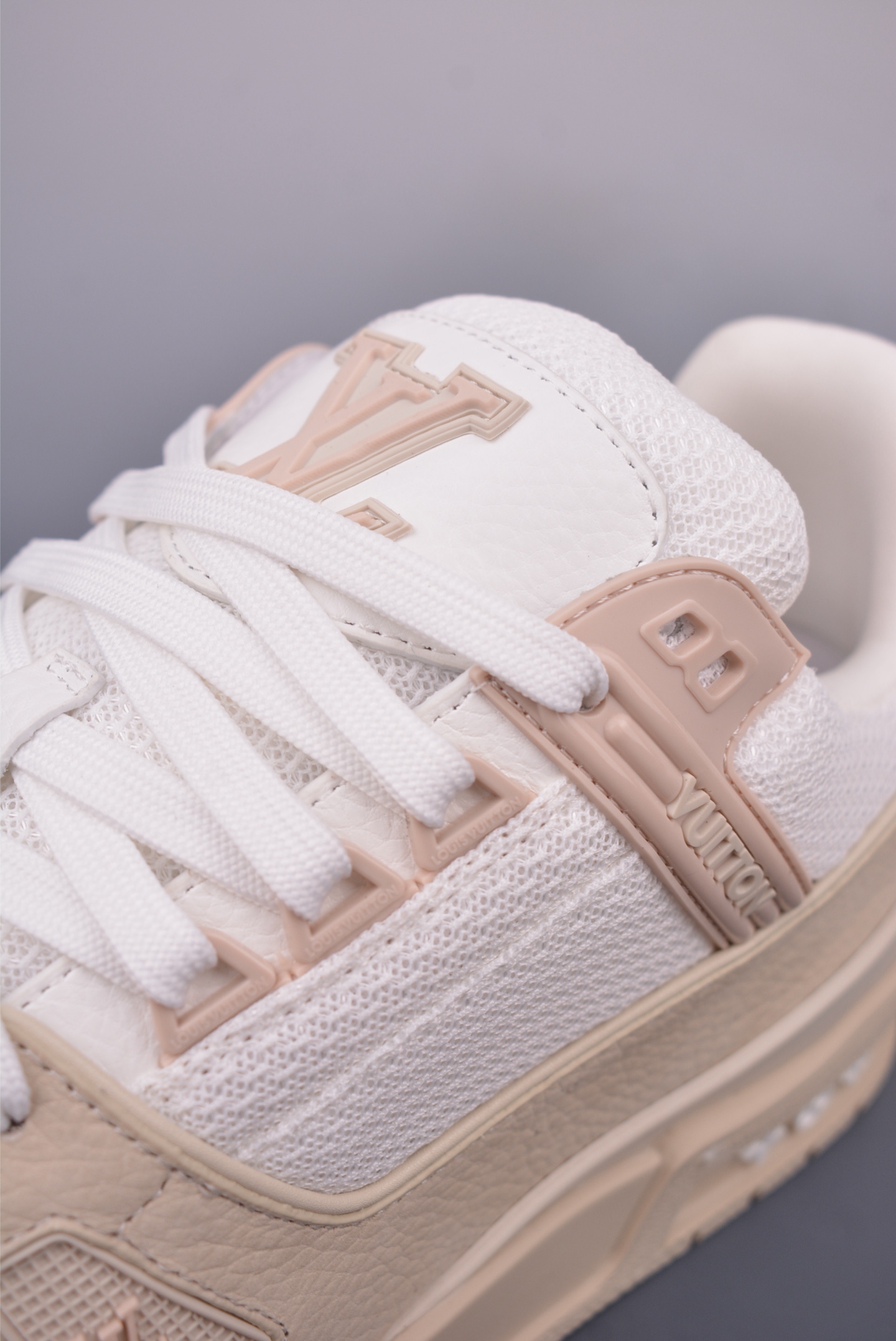 Louis Vuitton Trainer Sneakers Limited Edition Beige/White - Size 35-46 7 i1749167930783 3726 0 6
