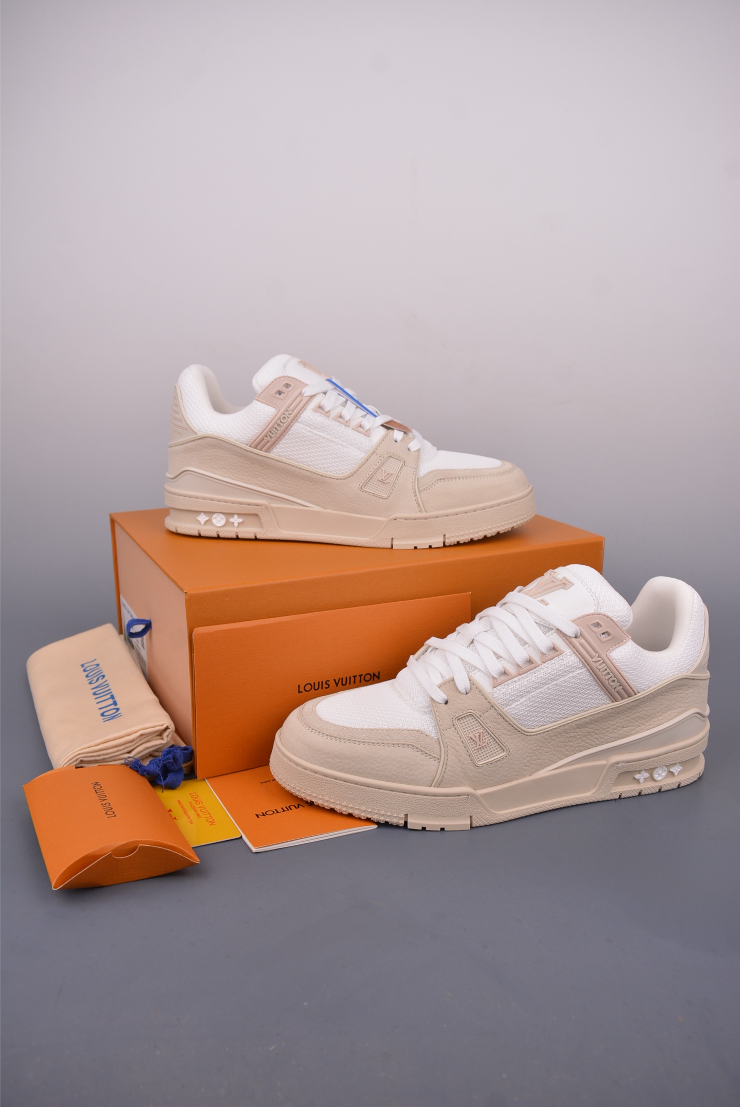 Louis Vuitton Trainer Sneakers Limited Edition Beige/White - Size 35-46 5 i1749167930790 6086 0 4