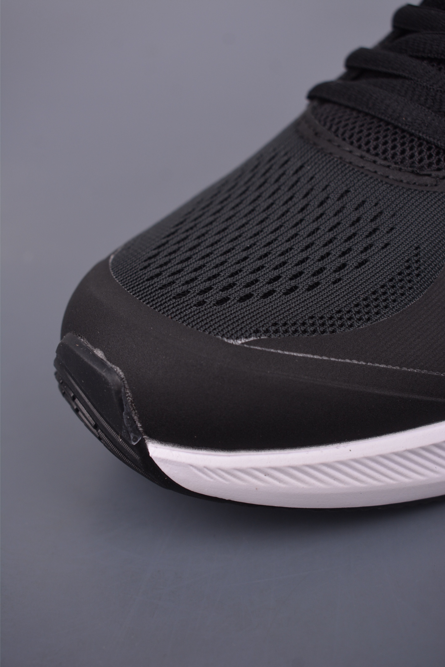 Nike Zoom Winflo 7X Running Shoes - Breathable Mesh, Enhanced Comfort 6 i1749246872304 876 0 5