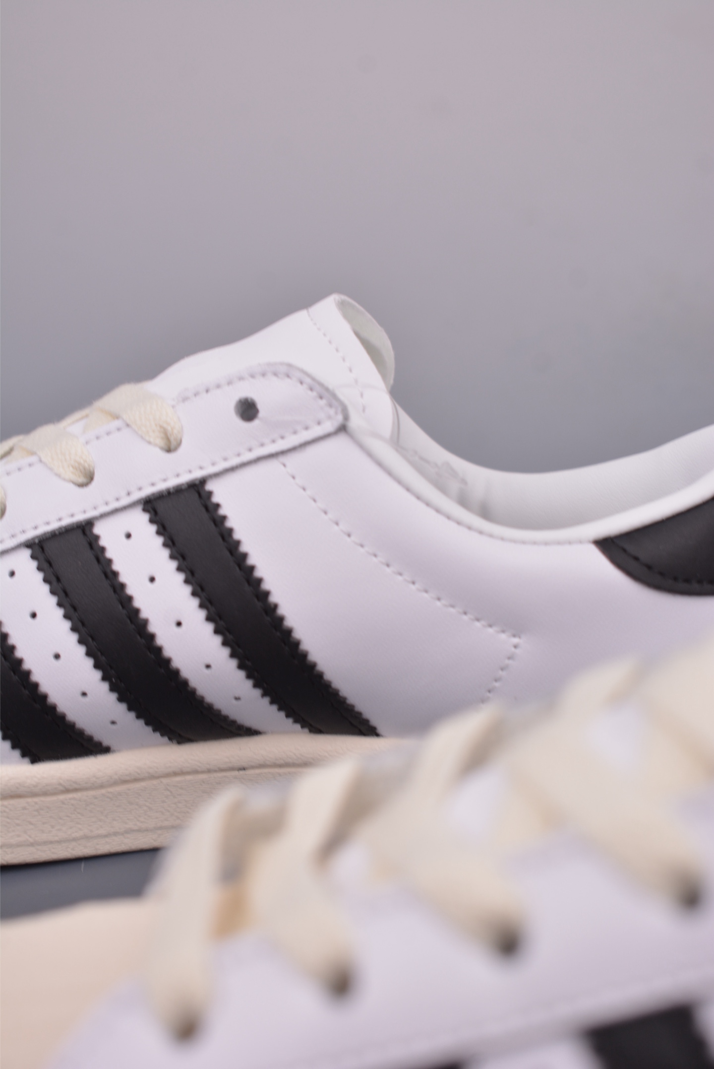 Adidas Originals Superstar: Iconic Shell Toe Design, Premium Leather Sneakers 9 i1749246978444 199 0 7