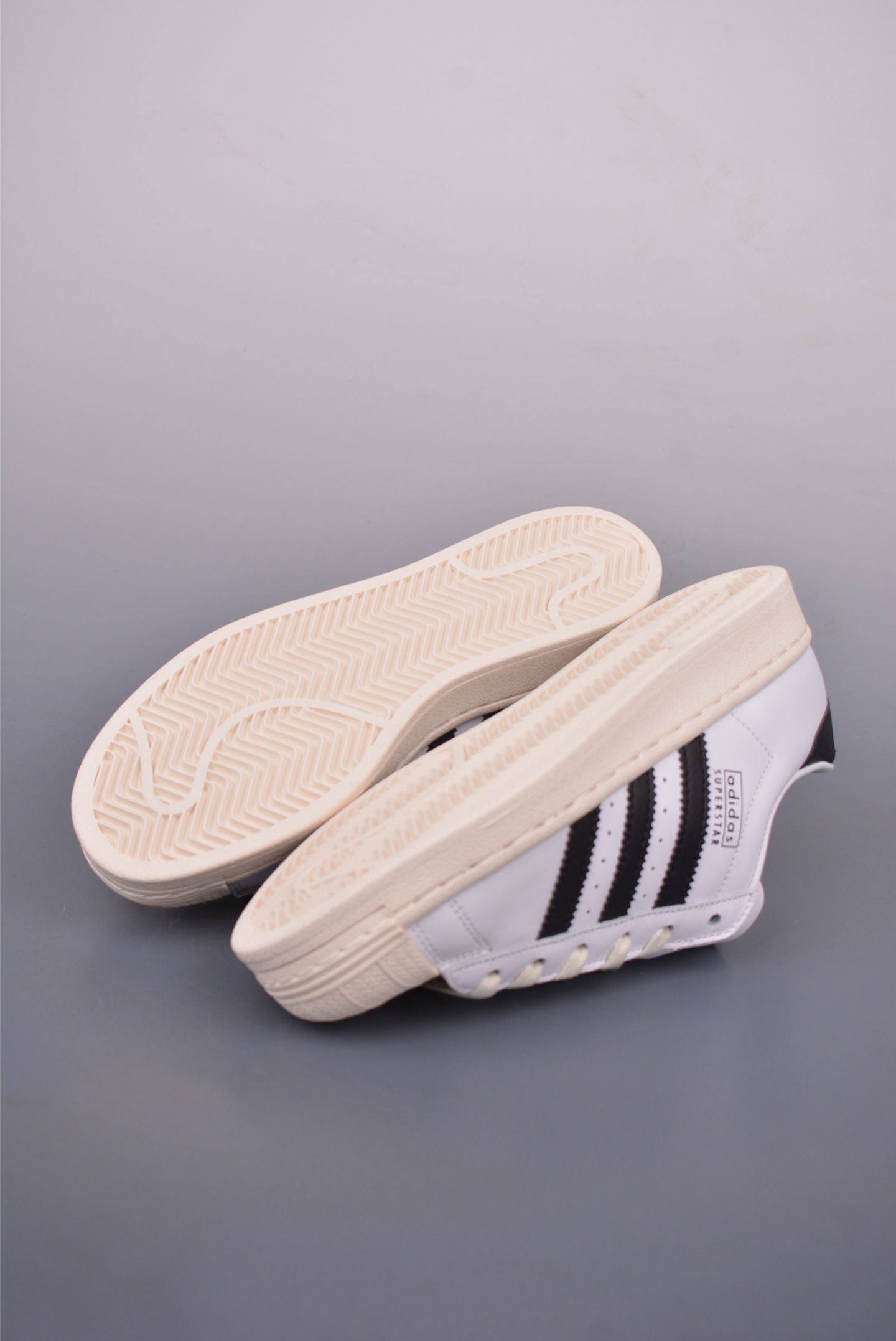 Adidas Originals Superstar: Iconic Shell Toe Design, Premium Leather Sneakers 4 i1749246978469 2915 0 2