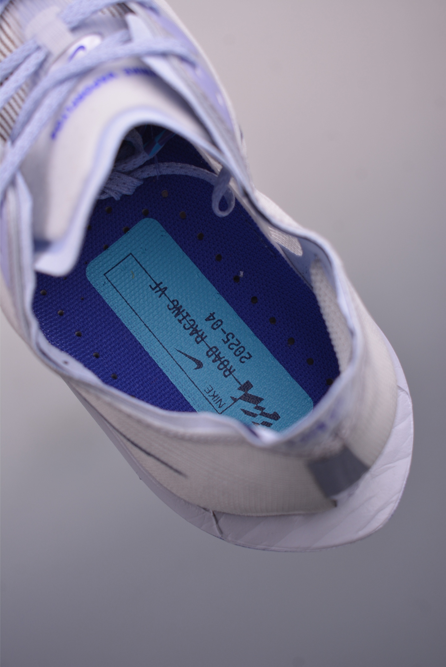 Nike ZoomX Vaporfly NEXT减震马拉松跑步鞋  HF6413-001