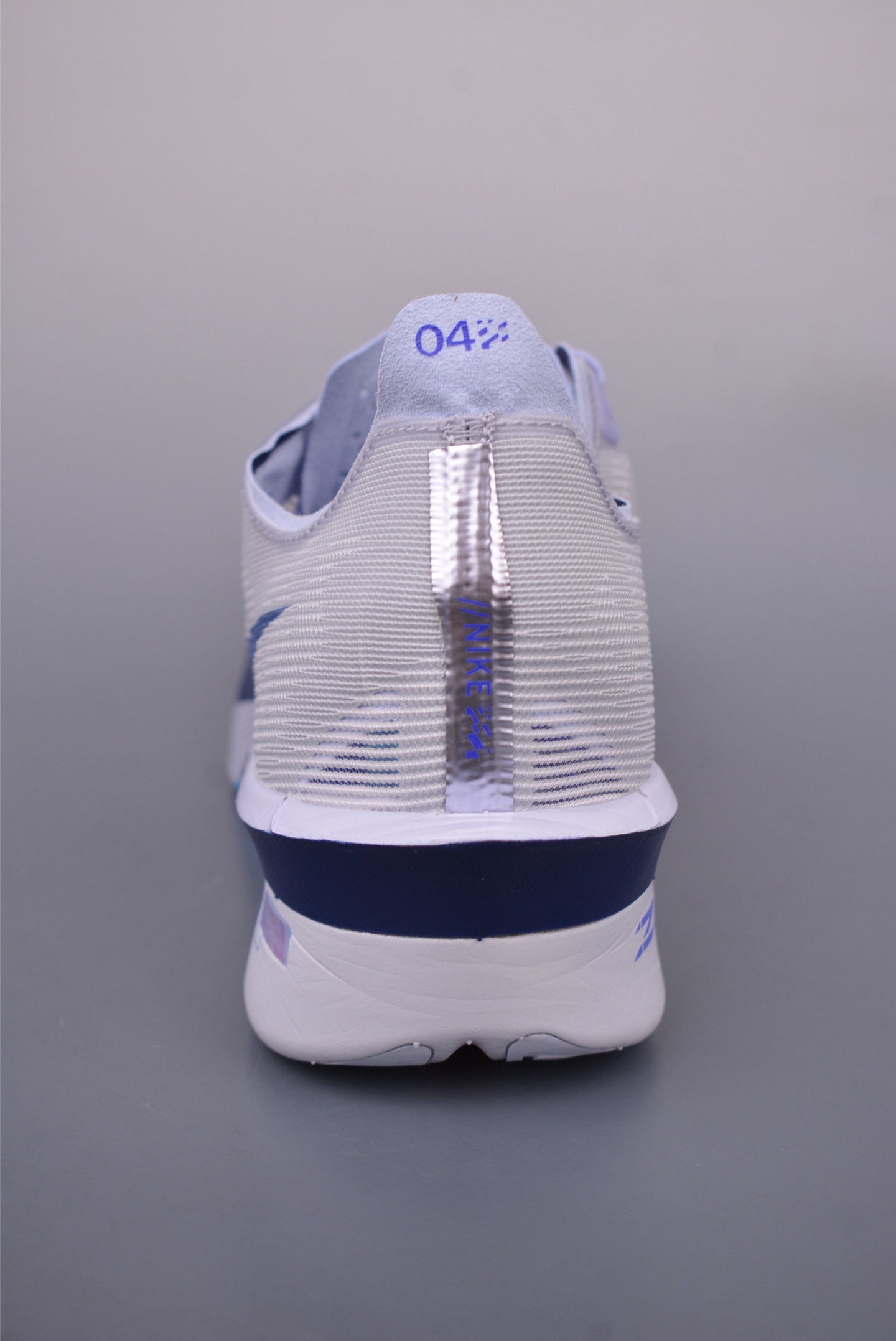 Nike ZoomX Vaporfly NEXT减震马拉松跑步鞋  HF6413-001