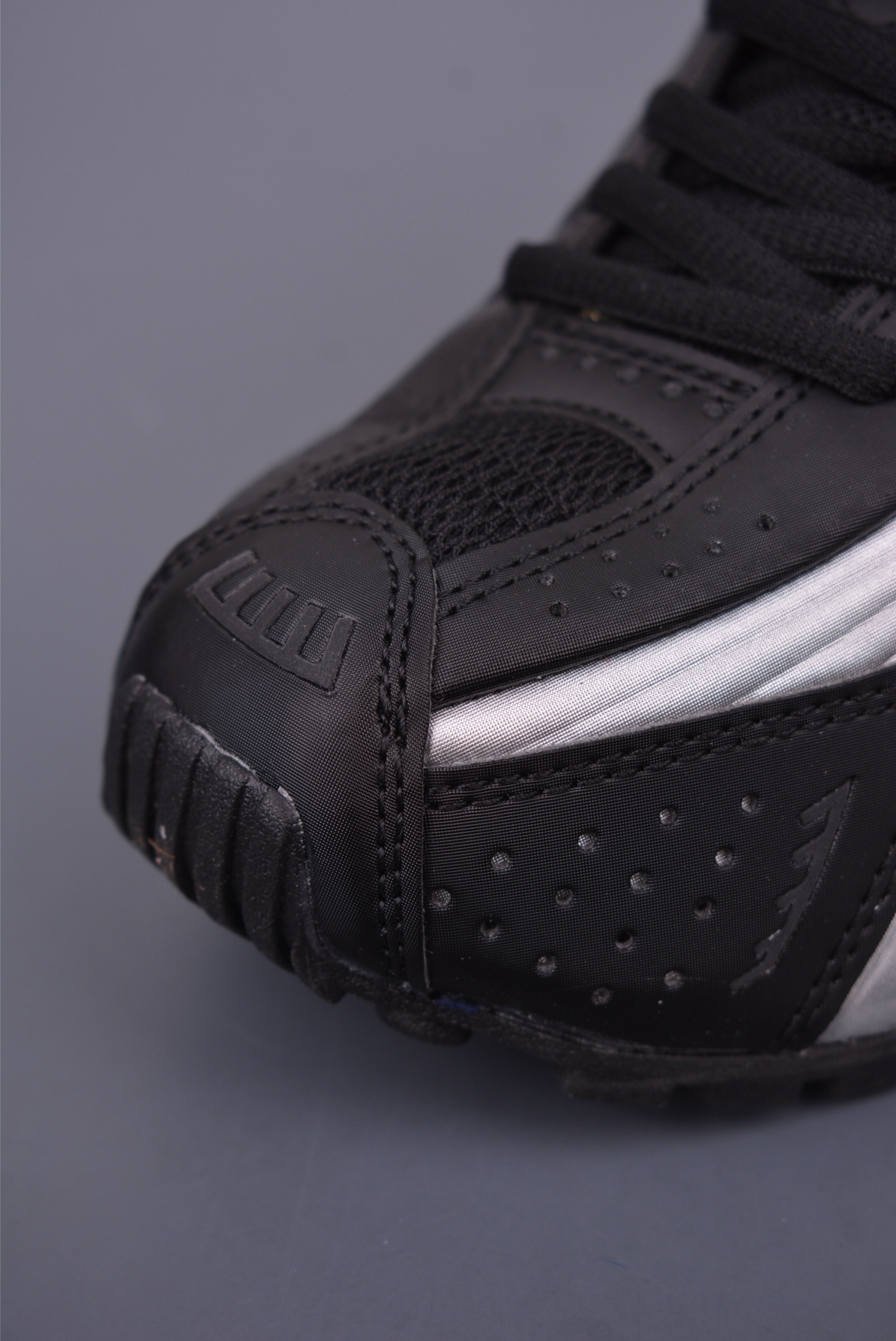 Nike Shox Ride 2 SP x Supreme Running Shoes - Cushioning, Comfort, and Style 7 i1749247638656 8100 0 5