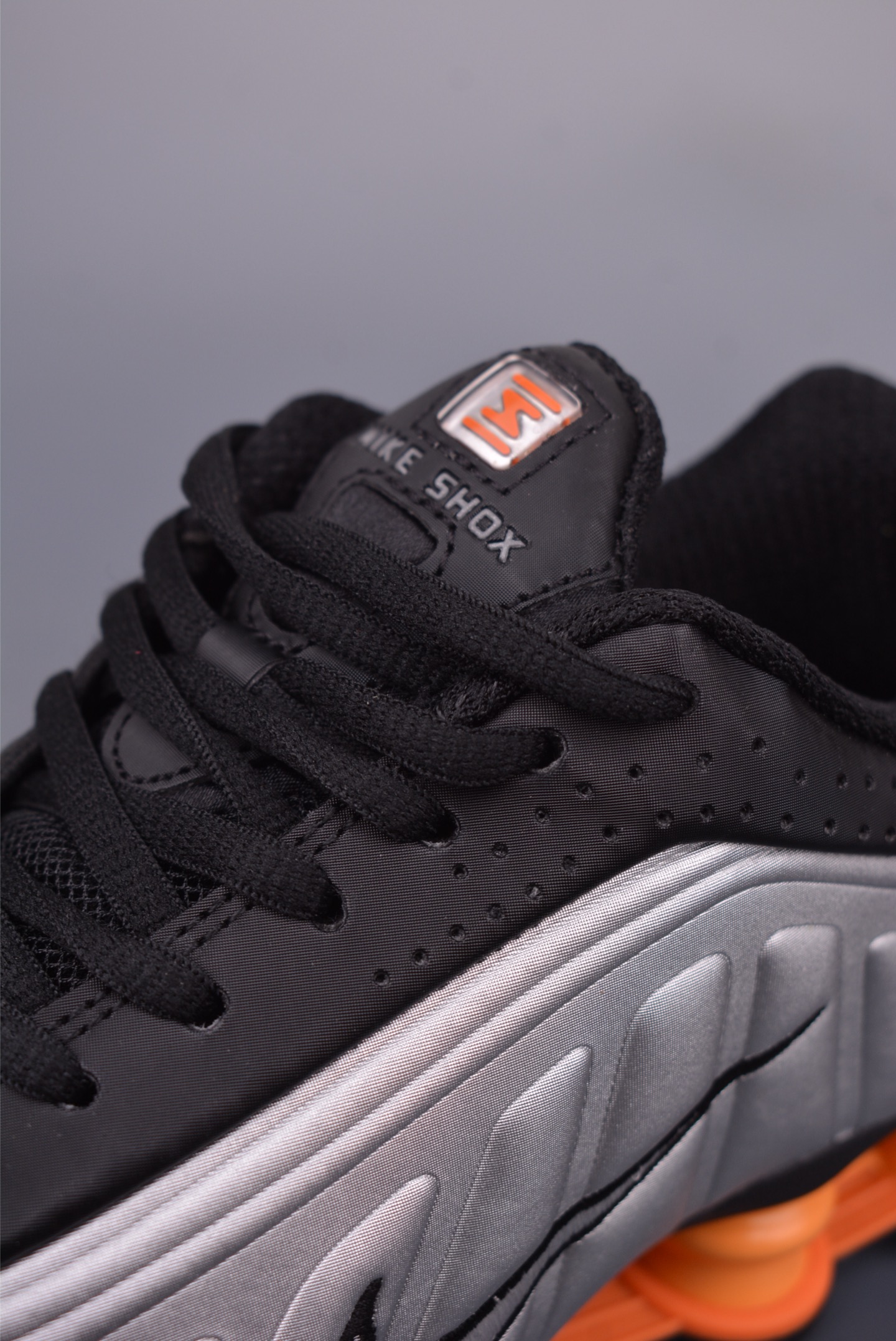 Nike Shox Ride 2 SP x Supreme Running Shoes - Cushioning, Comfort, and Style 8 i1749247640130 7113 0 6