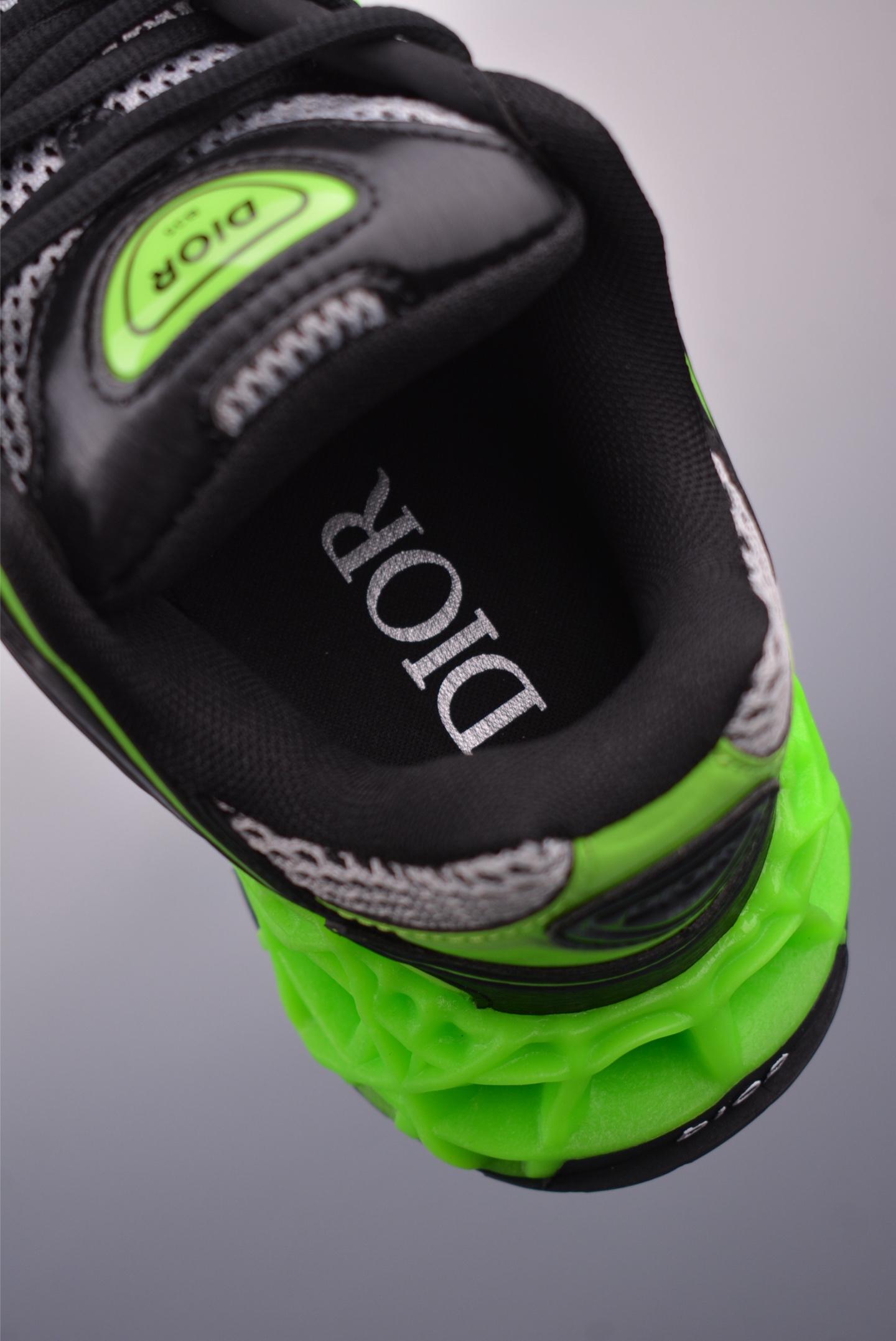 Dior B35 NXT Sneakers - Mesh, 3D Printed Sole, Sport Shoes for Women 9 i1749248403032 718 0 8