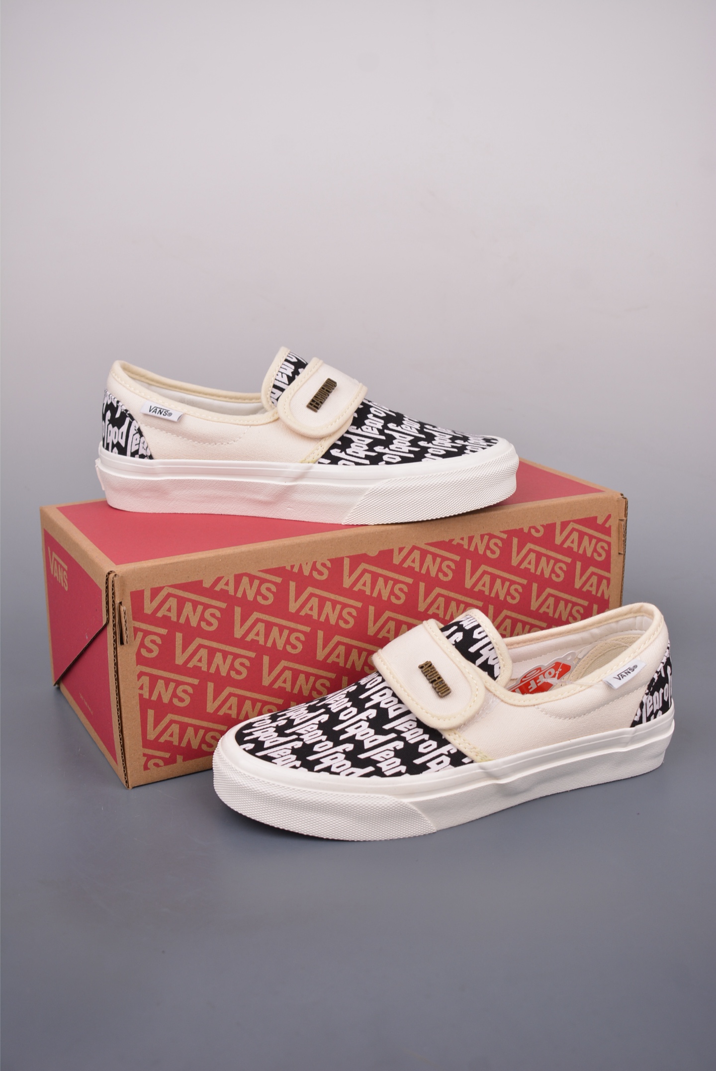 Fear of God x Vans Slip-On 47 V DX Black & White Canvas Sneakers 6 i1749250346943 504 0 4