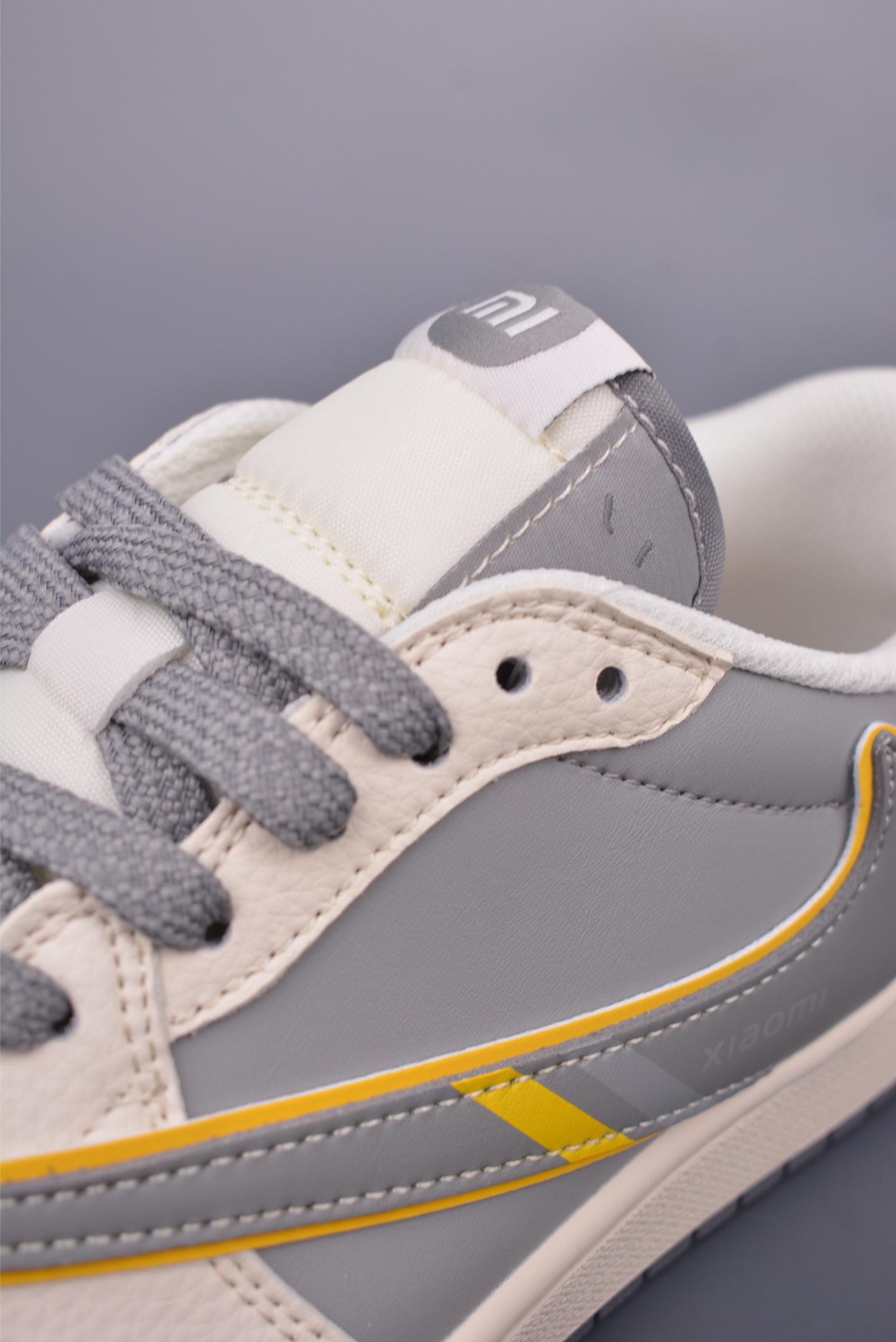 Fragment x Travis Scott x 小米Su7 Air Jordan 1 Low 三方联名倒钩 XX3168-200-Chinese UA Cheap High Quatity Brand Clothes Bags handbags Sneakers wholesale wholesaler seller from China Factory suppliers Fashion Clothing Shoes best Quality Beautiful Price Fragment x Travis Scott x 小米Su7 Air Jordan 1 Low 三方联名倒钩 XX3168-200