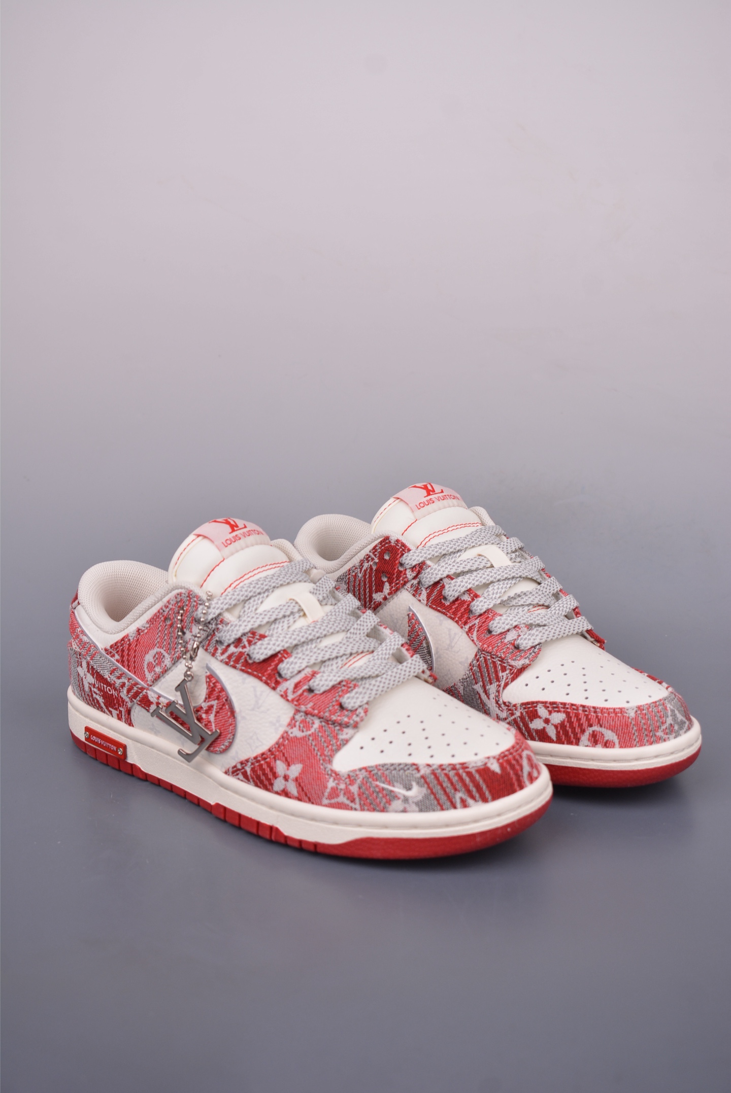 Nike SB Dunk Low Louis Vuitton Custom Sneakers - Premium Quality & Design 1 i1749250829809 751 0 0