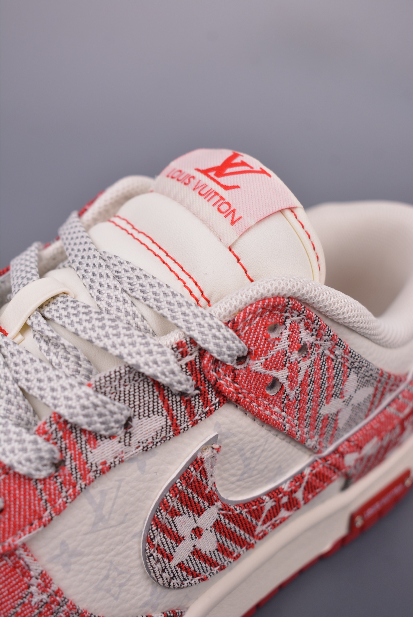 Nike SB Dunk Low Louis Vuitton Custom Sneakers - Premium Quality & Design 7 i1749250829861 1393 0 6