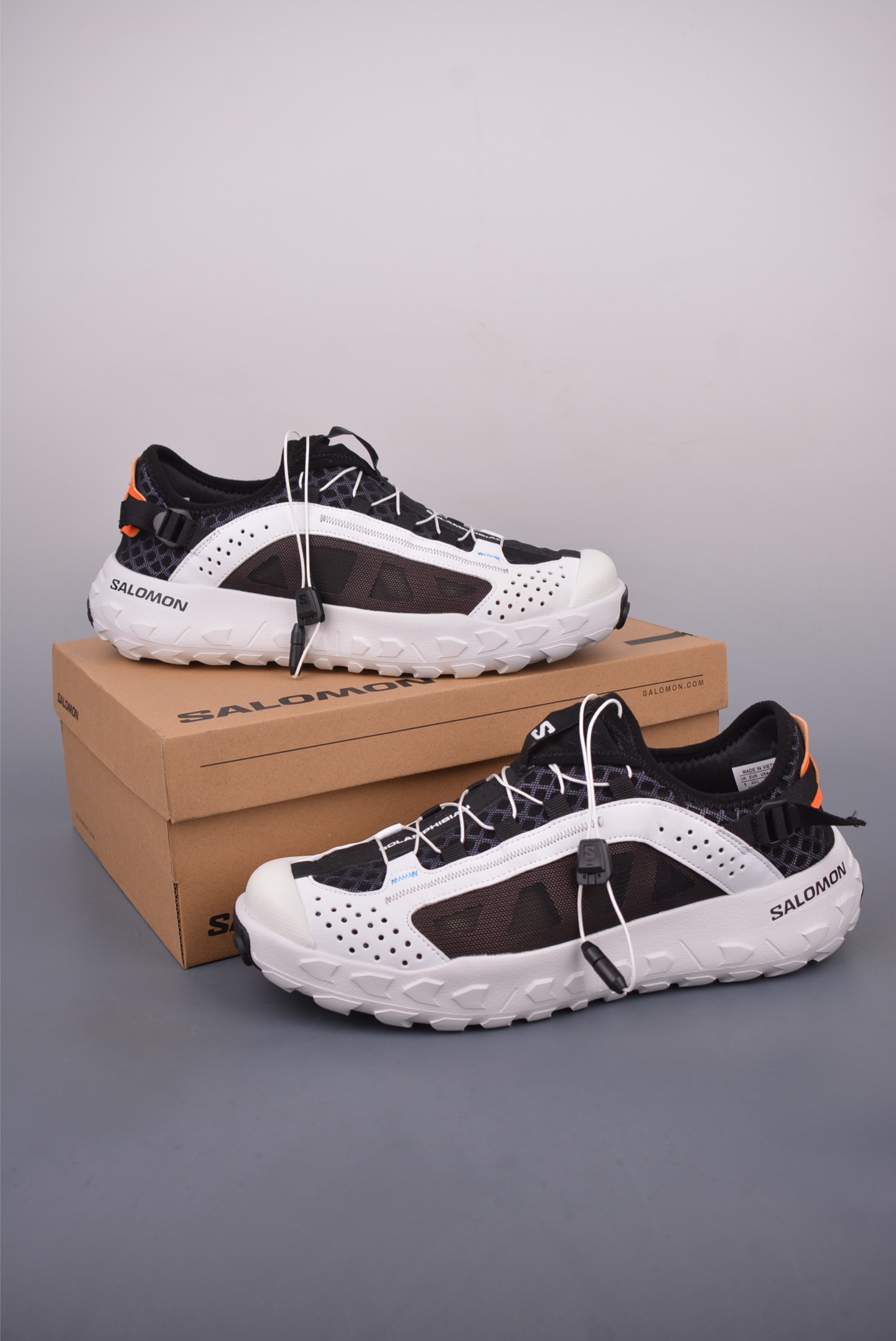 Salomon SOLAMPHIBIAN Water Shoes - Versatile, Comfortable, and Stylish Footwear 6 i1749425679502 1652 0 4