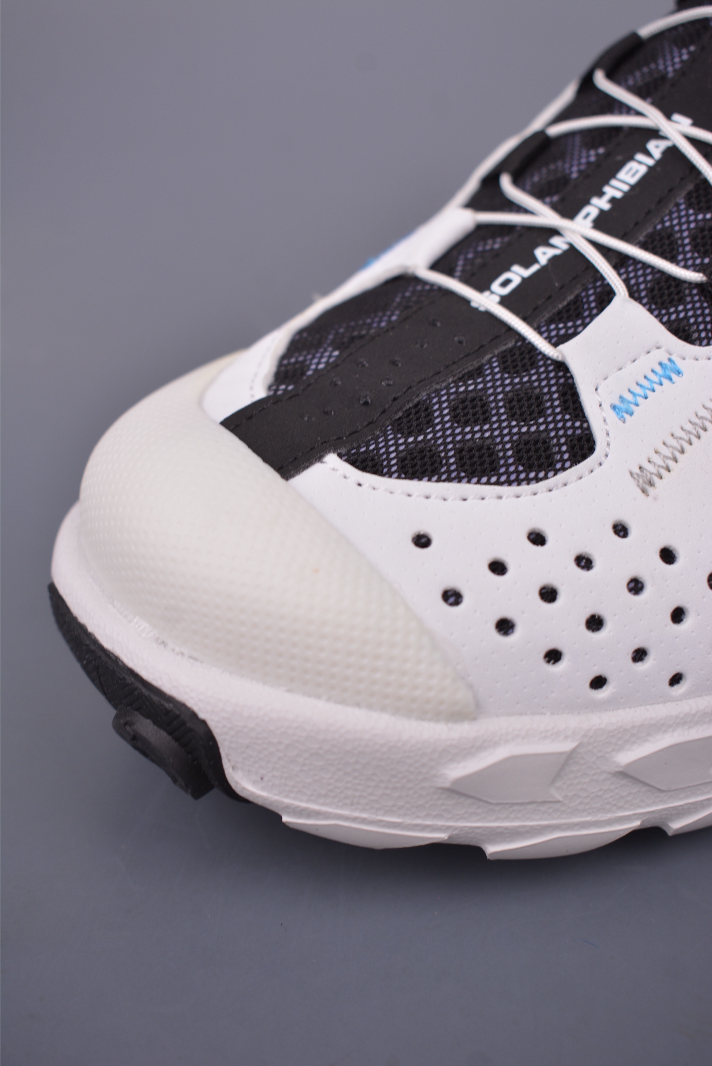 Salomon SOLAMPHIBIAN Water Shoes - Versatile, Comfortable, and Stylish Footwear 7 i1749425682552 8784 0 5
