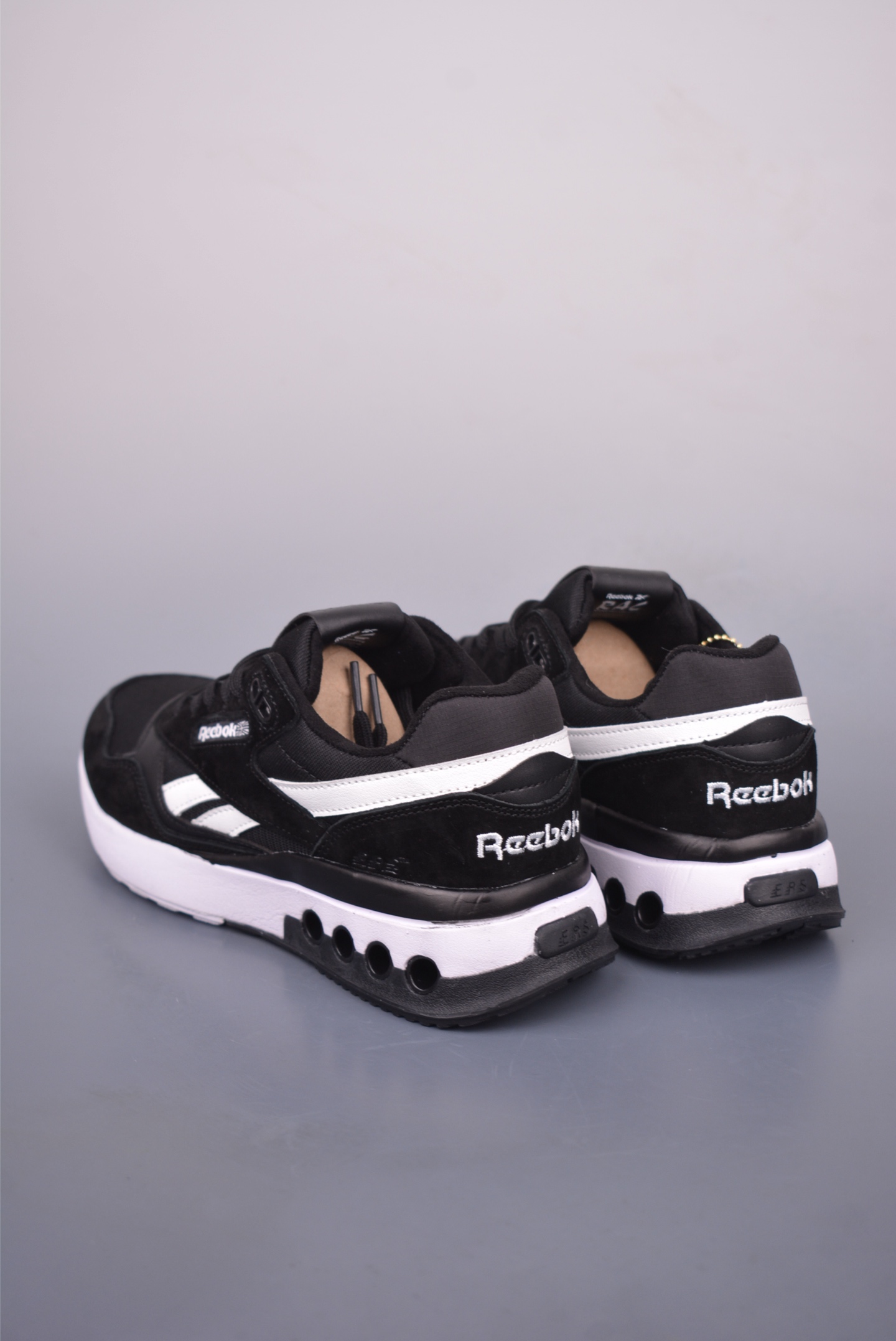 Reebok ERS World Retro Black/White Running Shoes - Fitness to Street Style 2 i1749426689533 4164 0 1