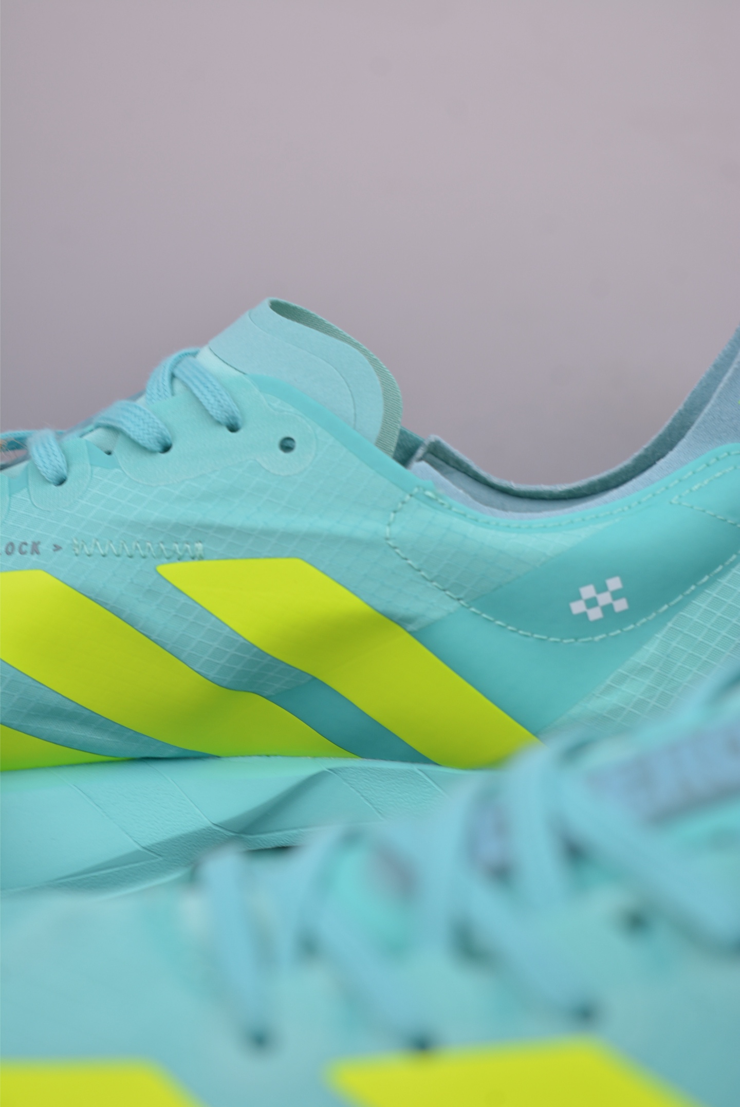 Adidas Adizero Pro Evo 4 M 全掌碳板 阿迪超轻透气缓震跑鞋 JR1251