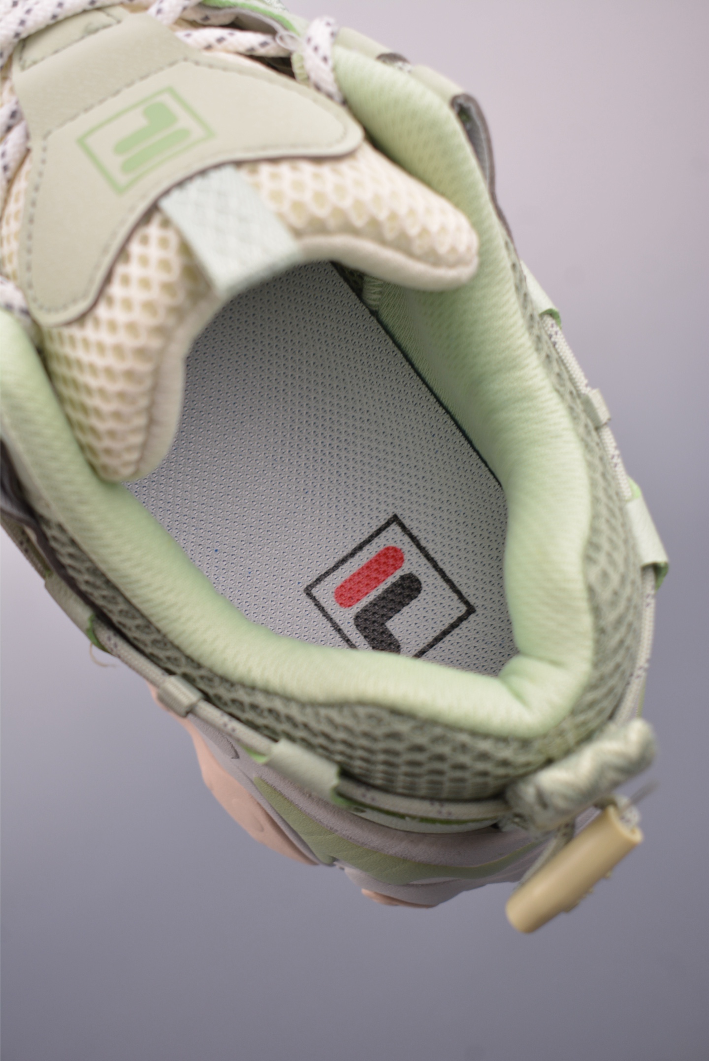 Fila Fusion Women's Fashion Chunky Sneakers - Style & Comfort Combined 10 i1749458144785 3761 0 8