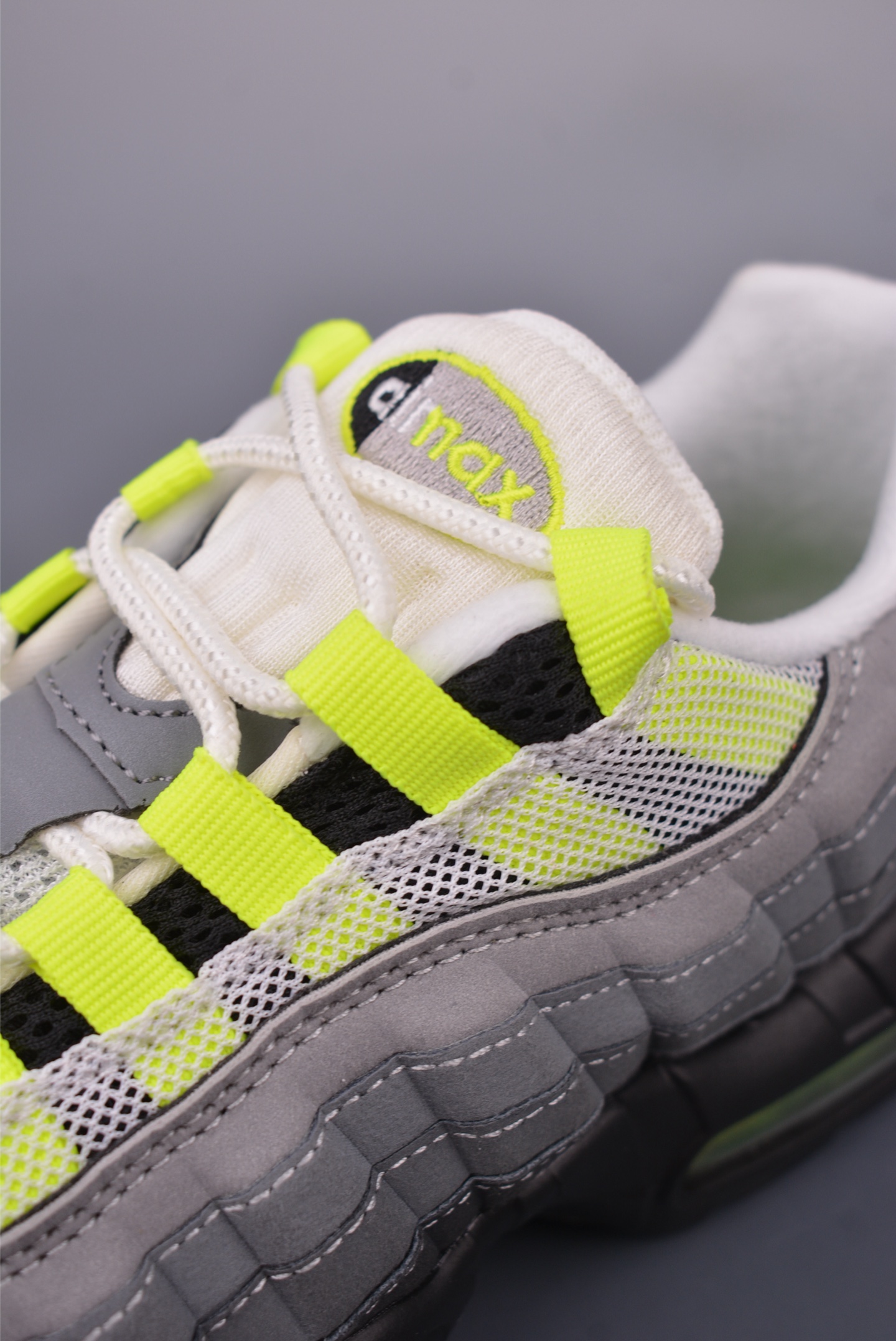 Nike Air Max 95: Iconic Design, Ultimate Comfort, Stylish Sneakers 8 i1749509444302 2477 0 6