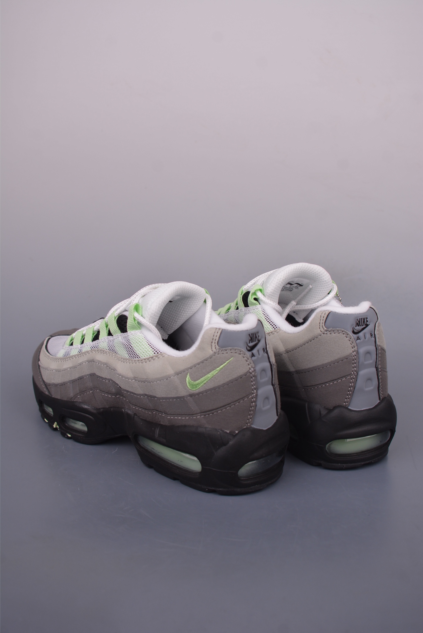Nike Air Max 95: Iconic Design, Cushioned Comfort, and Versatile Style 3 i1749509499176 3482 0 1