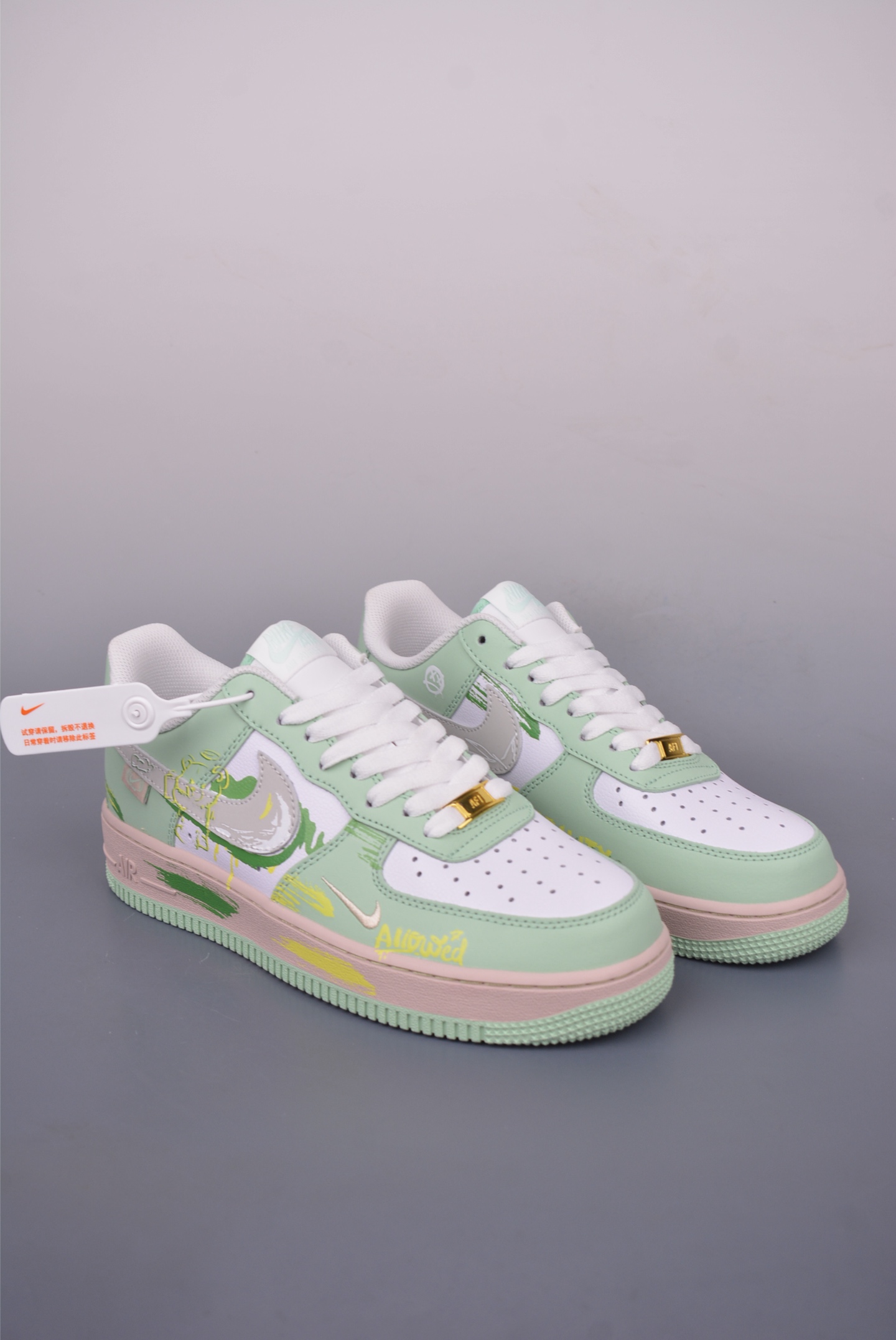 Nike Air Force 1 Low Graffiti Bear Sneakers - DB3310 990K 1 i1749512097082 4085 0 0