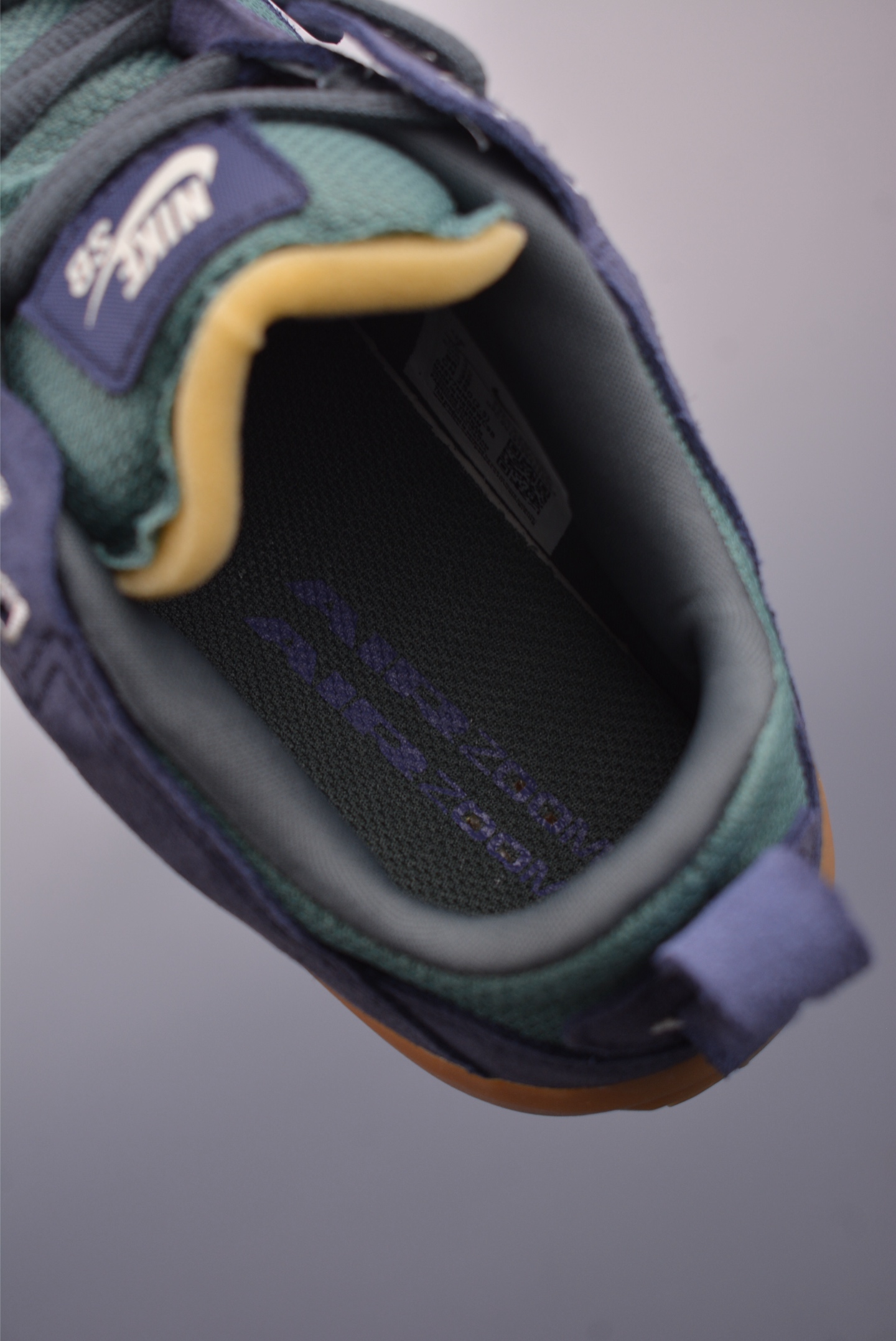 Nike SB Day One Low-Top Sneakers - Air Zoom Cushioning, Flexible & Durable 10 i1749512317006 9513 0 8