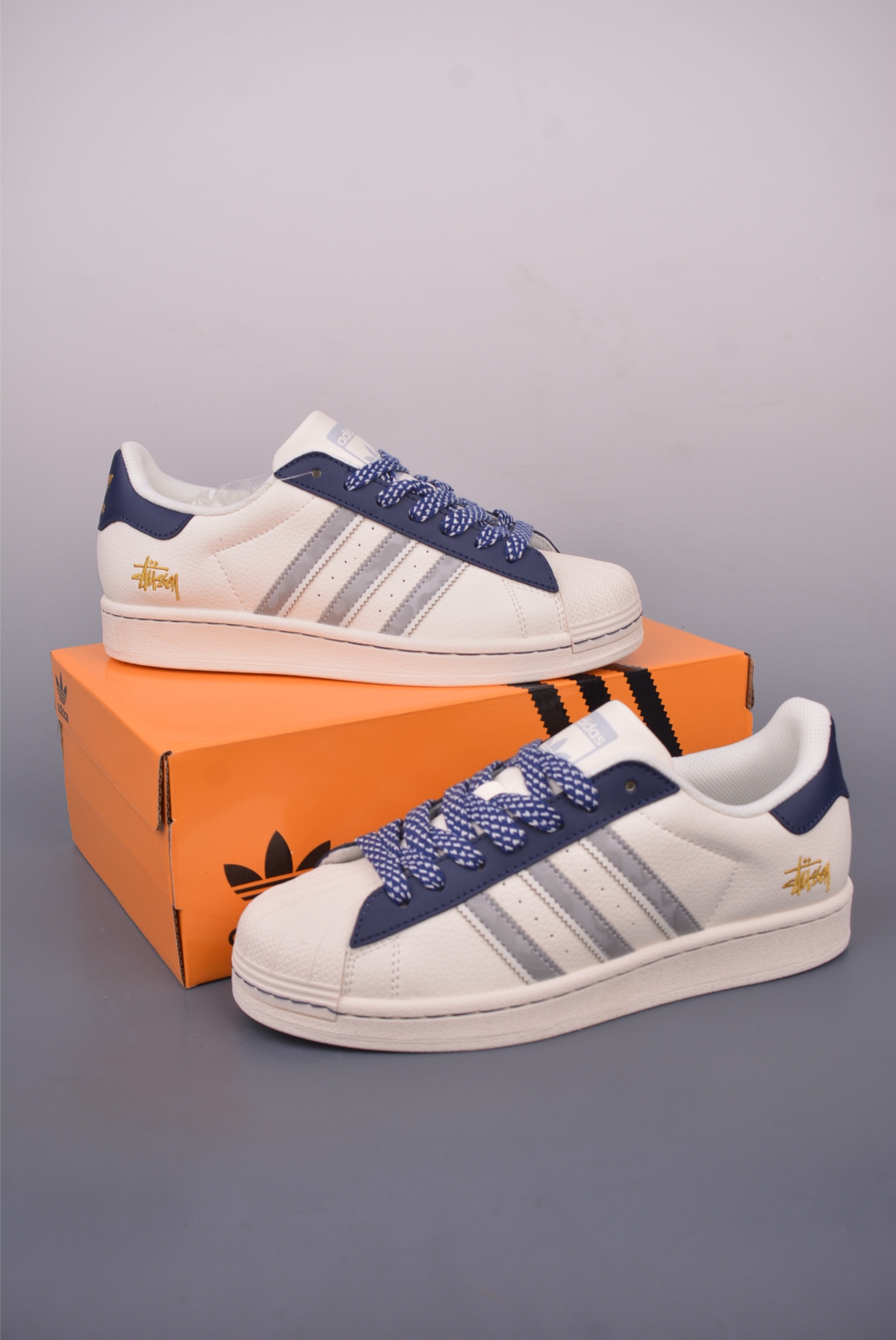 Adidas Originals Superstar Bape 2025 Edition Shell Toe Sneakers 6 i1749512424251 261 0 5
