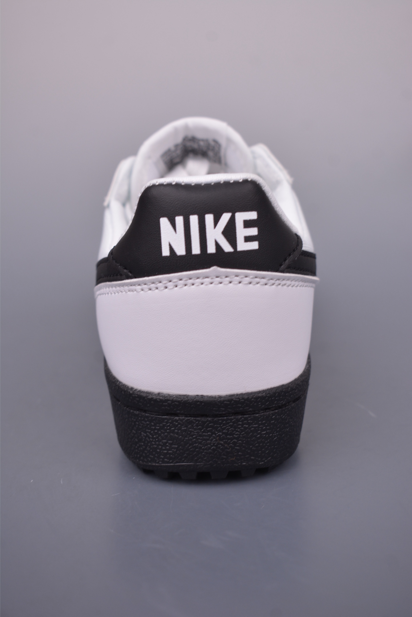 Nike Field General 82: Retro Low-Top Sneakers for Comfort and Style 4 i1749512952488 968 0 3