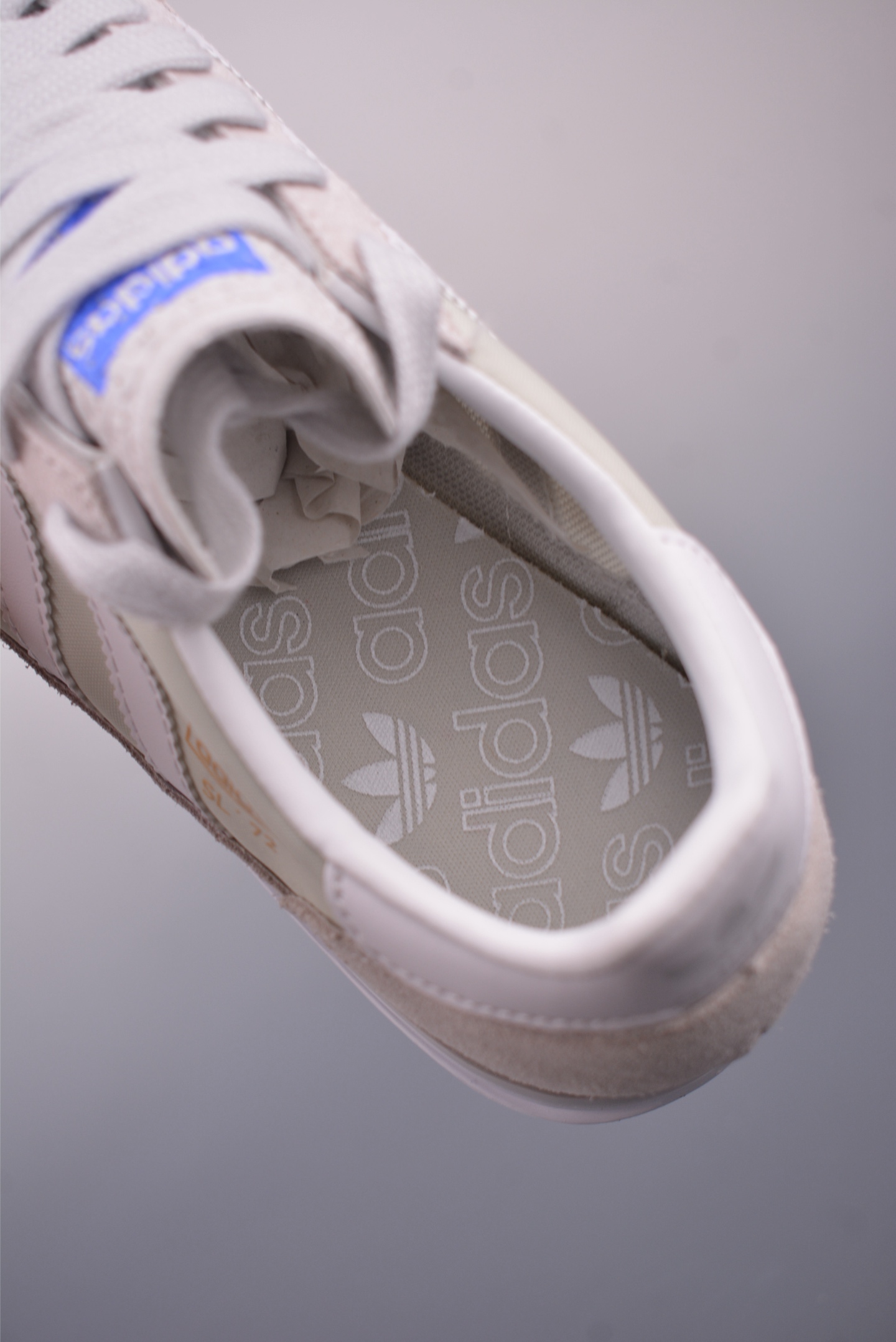 Adidas Originals SL 72 RS Lightweight Retro Running Shoes - Breathable Comfort 9 i1749592189313 7791 0 8