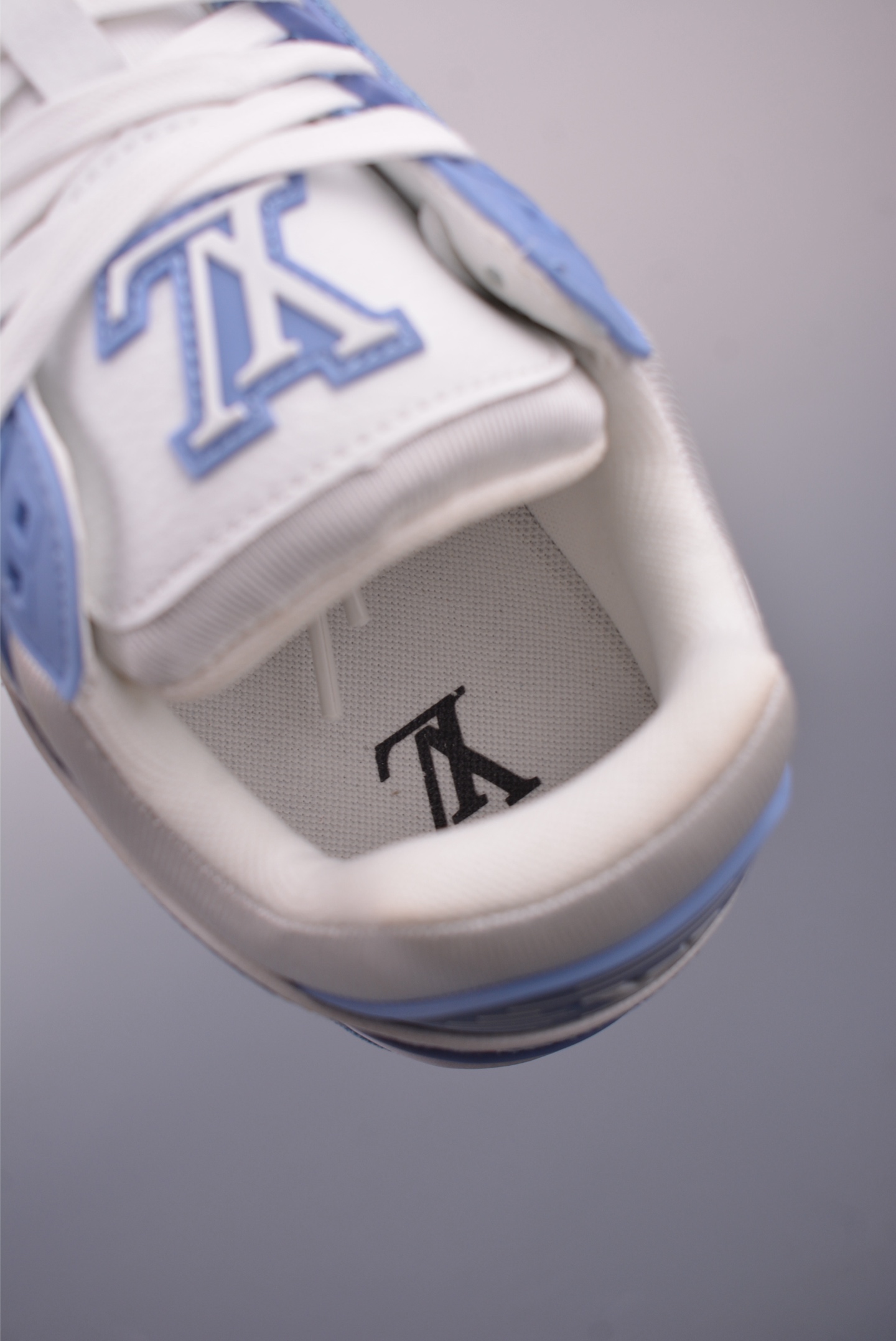 Louis Vuitton Trainer Limited Edition Sneakers - Italian Leather, Perfect Details 10 i1749592367487 9695 0 8