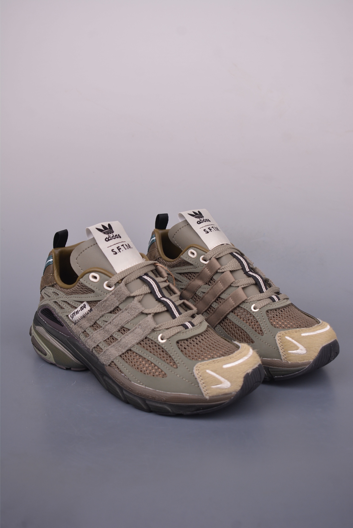 SONG FOR THE MUTE x Adidas Originals Adistar Cushion Sneakers JR80453226 1 i1749592683882 3761 0 0