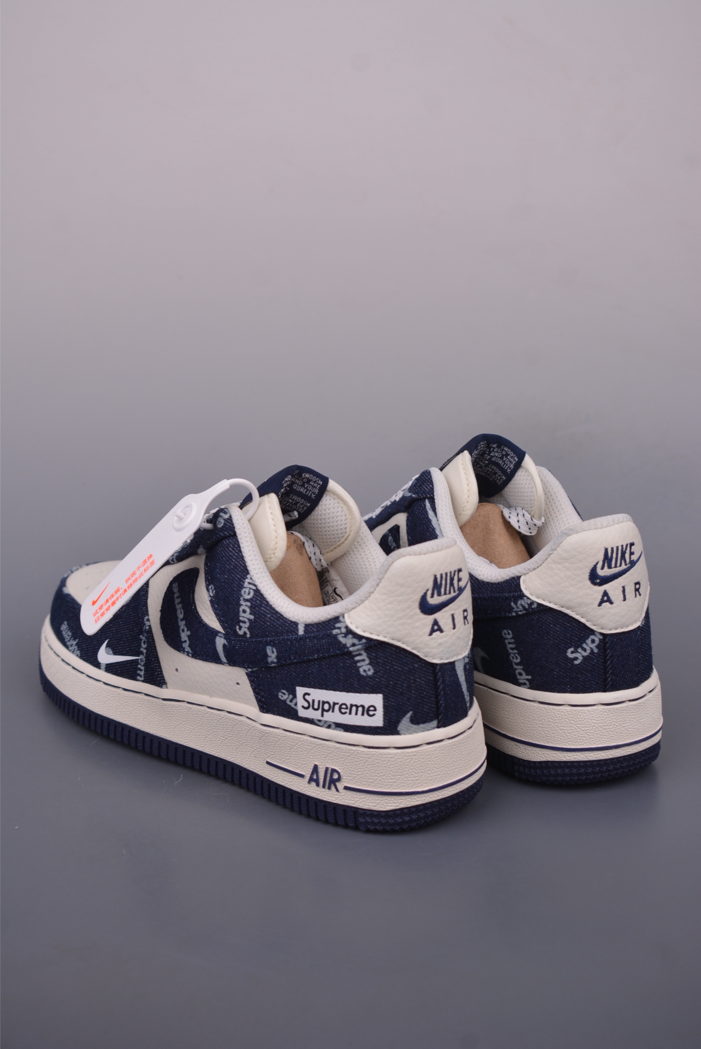 Nike Air Force 1 Low Supreme Collab - Authentic Design, Perfect Fit 3 i1749593143393 2611 0 1