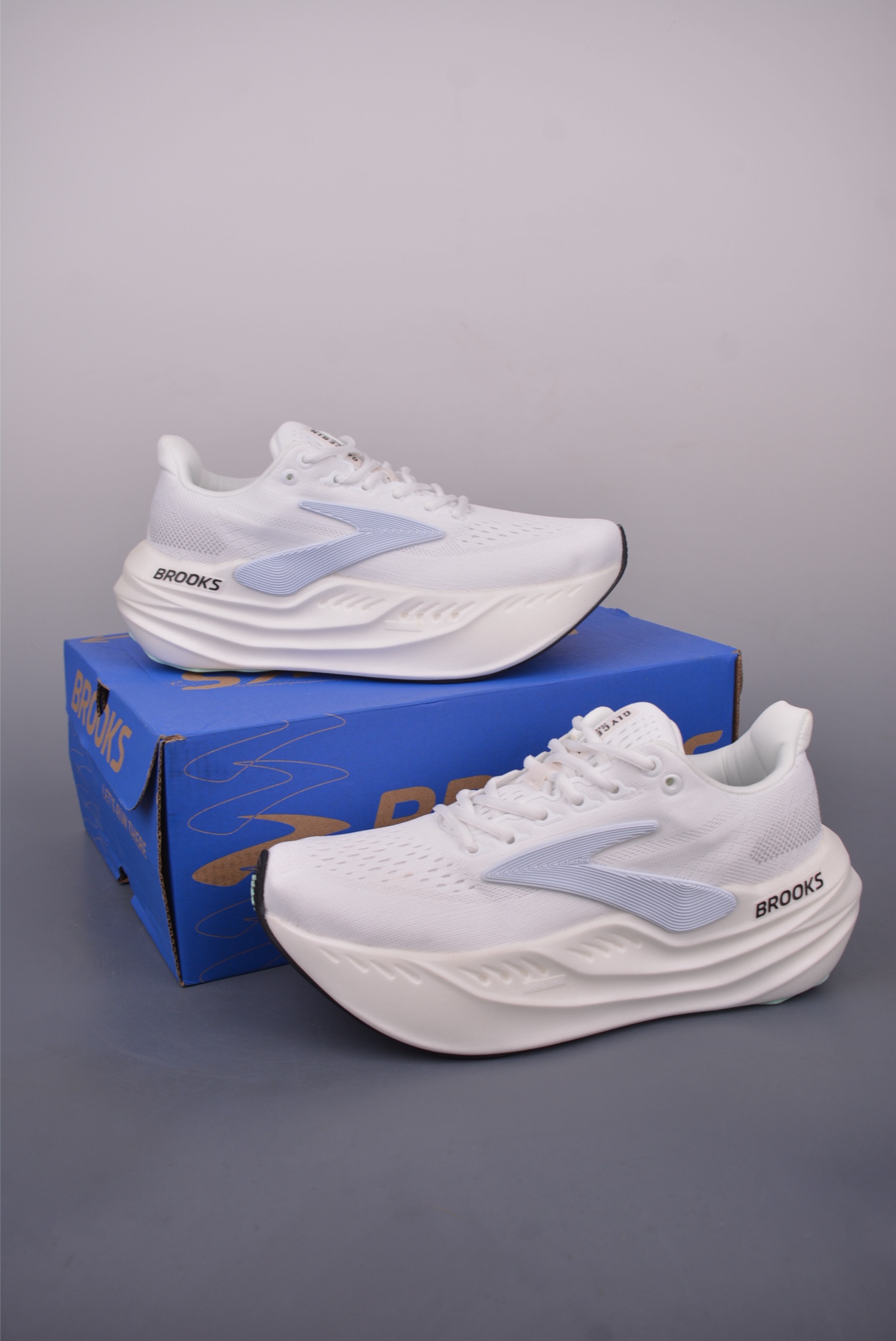 Brooks Hyperion Max 2 Running Shoes - Lightweight, Breathable, and Comfortable 10 i1749593366749 7350 0 8