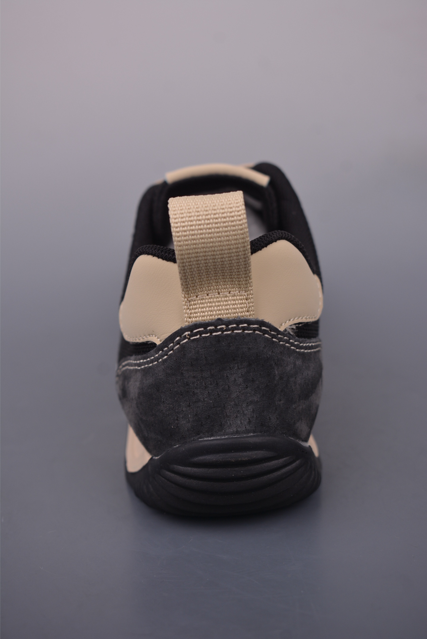 Ecco Men's Lightweight Street Sneakers, Premium Leather, Cushioned Sole 5 i1749593577681 1101 0 3