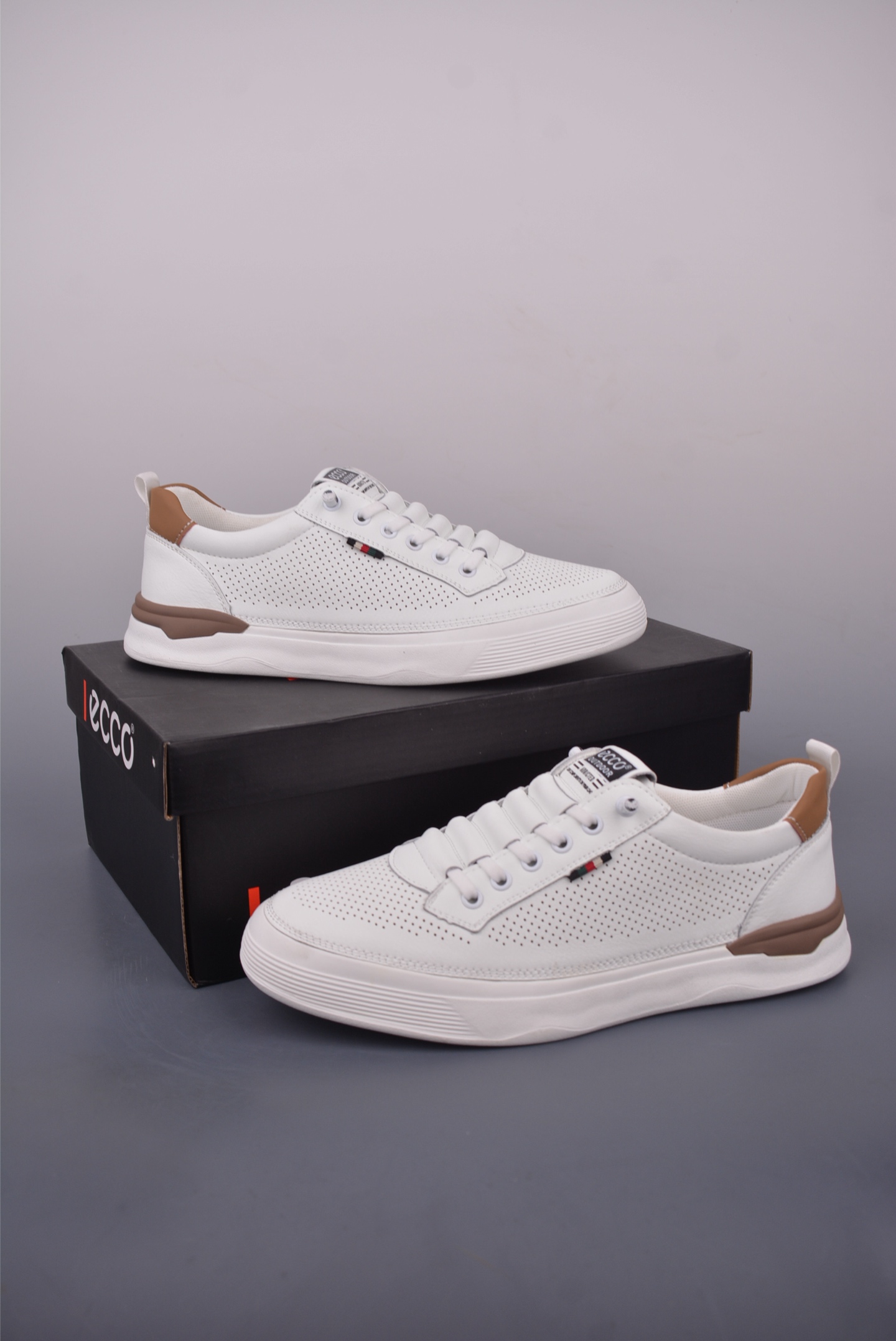 ECCO Men's 2025 Leather Sneakers, Lightweight Casual Shoes - Sizes 39-44 3 i1749593791446 3668 0 1