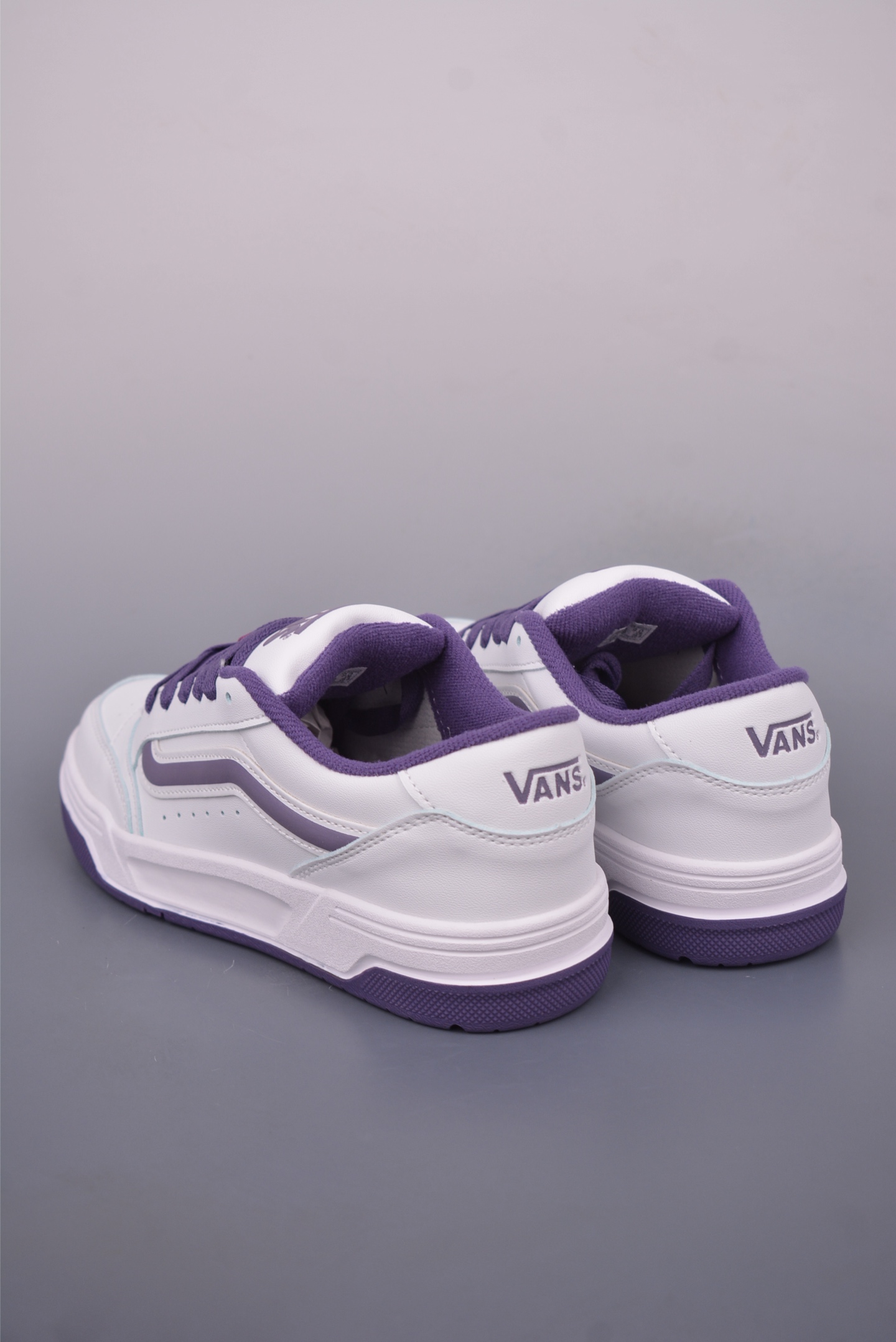 全新鞋型 Vans Hylane 白紫 范斯官方 美式复古休闲运动鞋 VN000D1JPRP-Chinese UA Cheap High Quatity Brand Clothes Bags handbags Sneakers wholesale wholesaler seller from China Factory suppliers Fashion Clothing Shoes best Quality Beautiful Price 全新鞋型 Vans Hylane 白紫 范斯官方 美式复古休闲运动鞋 VN000D1JPRP