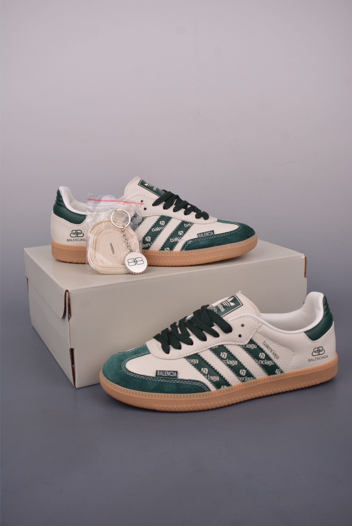 Adidas Samba OG DIY Retro Sneakers with Louis Vuitton Pattern - Unisex Design 5 i1749678034925 1576 0 3