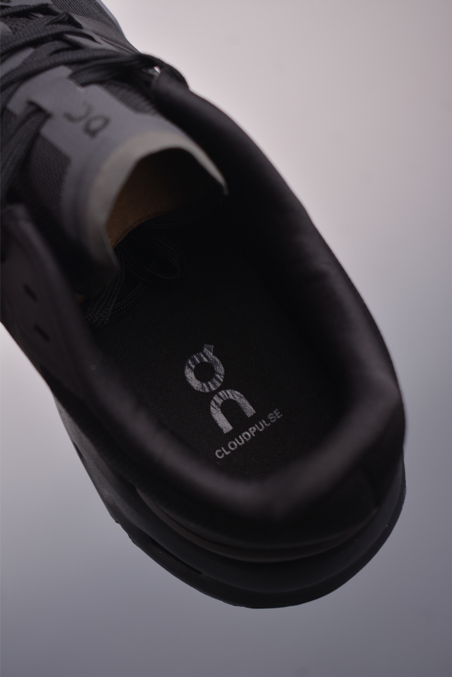 On昂跑 Cloudtilt 2 Waterproof 户外街头机能风跑步鞋 3WE3006-Chinese UA Cheap High Quatity Brand Clothes Bags handbags Sneakers wholesale wholesaler seller from China Factory suppliers Fashion Clothing Shoes best Quality Beautiful Price On昂跑 Cloudtilt 2 Waterproof 户外街头机能风跑步鞋 3WE3006