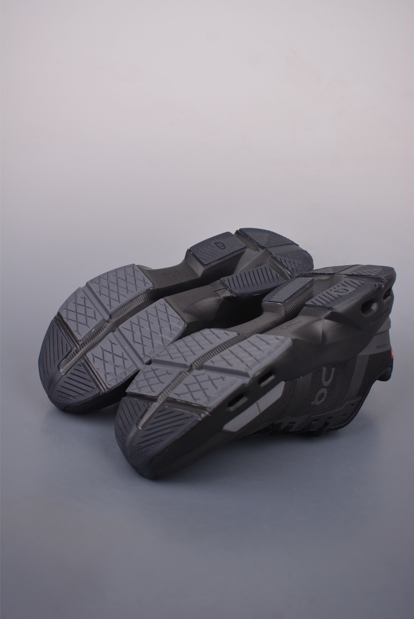 On昂跑 Cloudtilt 2 Waterproof 户外街头机能风跑步鞋 3WE3006-Chinese UA Cheap High Quatity Brand Clothes Bags handbags Sneakers wholesale wholesaler seller from China Factory suppliers Fashion Clothing Shoes best Quality Beautiful Price On昂跑 Cloudtilt 2 Waterproof 户外街头机能风跑步鞋 3WE3006