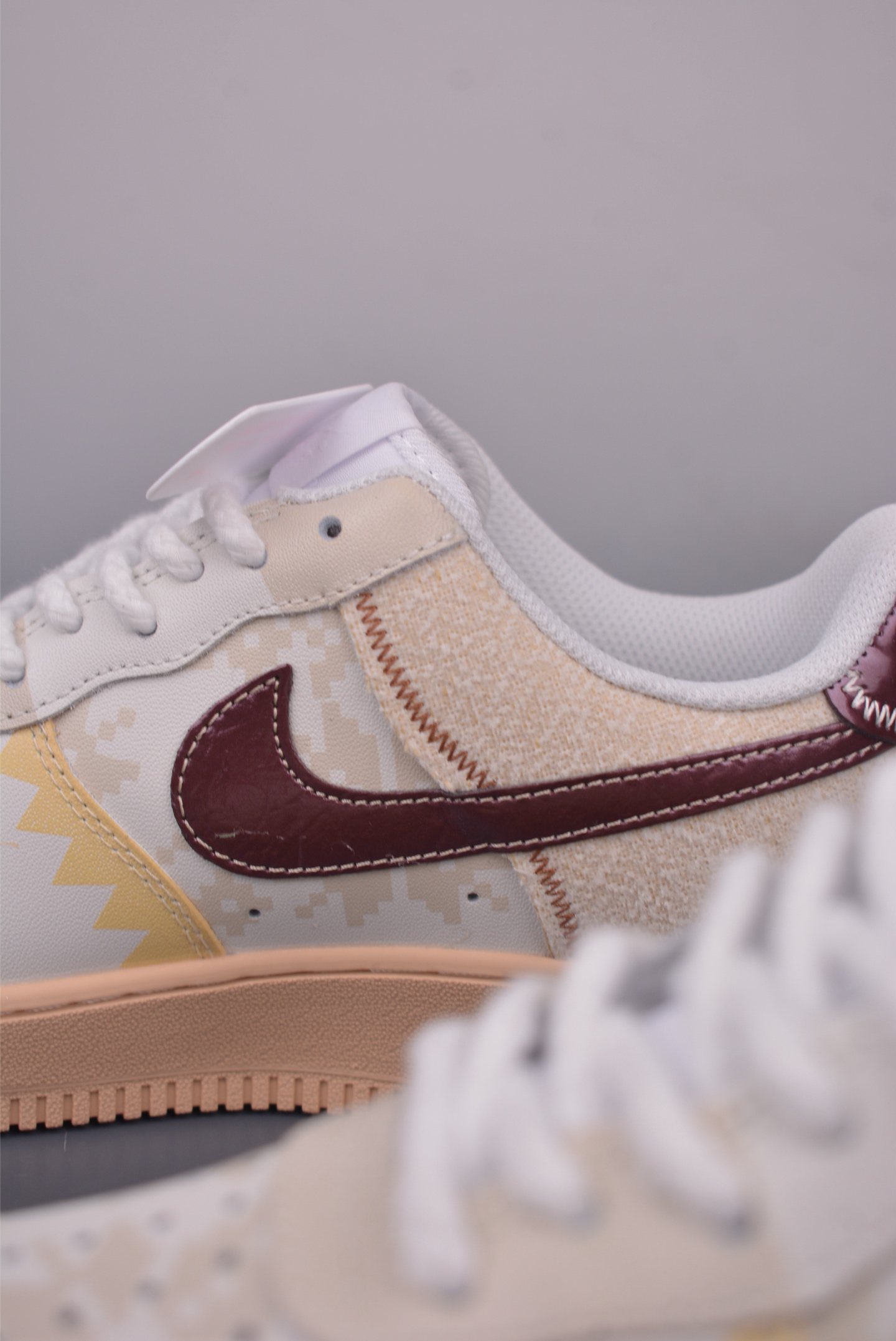 Nike Air Force 1 Low 'Merry Christmas' Edition - Premium Comfort & Style 8 i1749679145970 9428 0 7