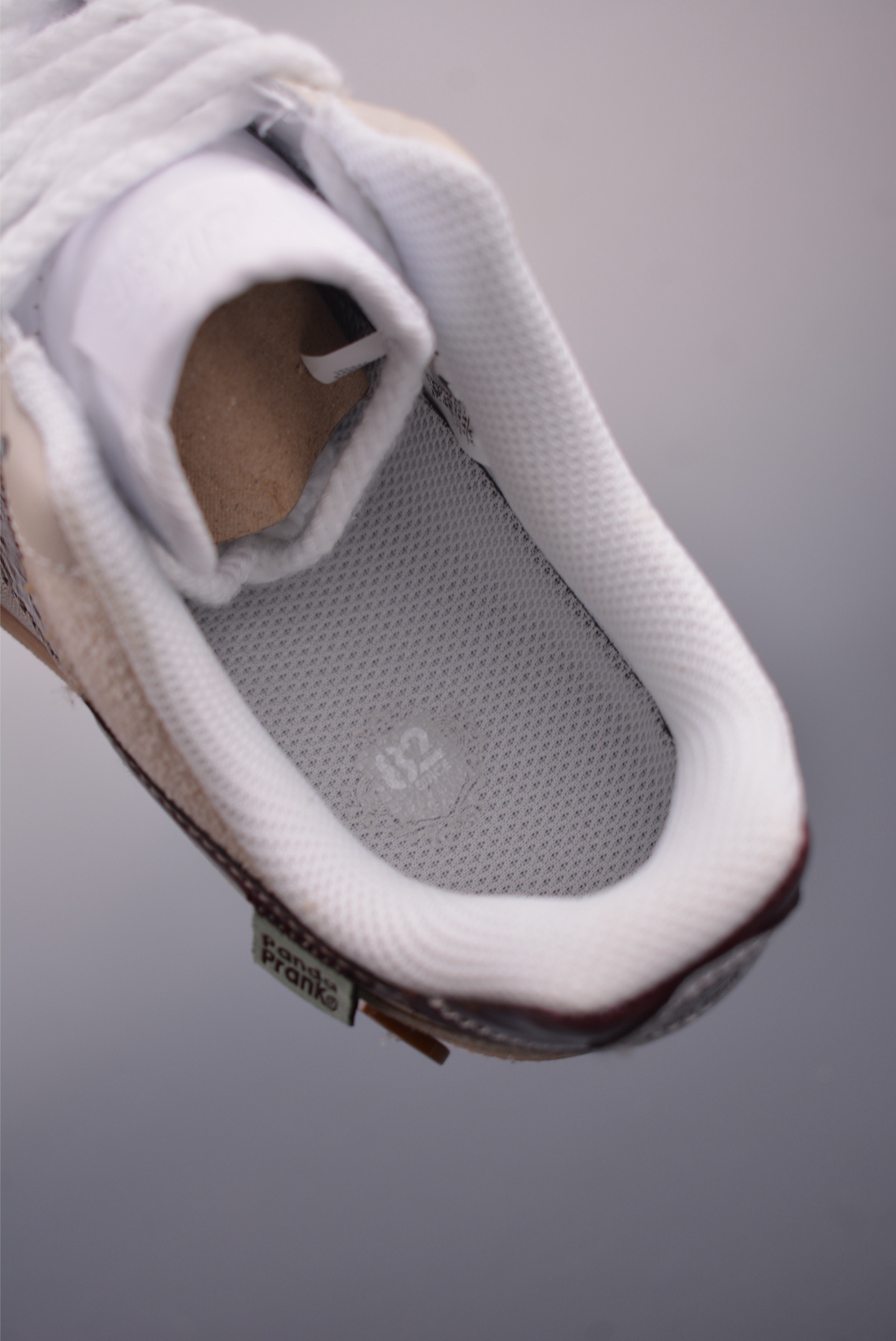 Nike Air Force 1 Low 'Merry Christmas' Edition - Premium Comfort & Style 9 i1749679146002 7709 0 8