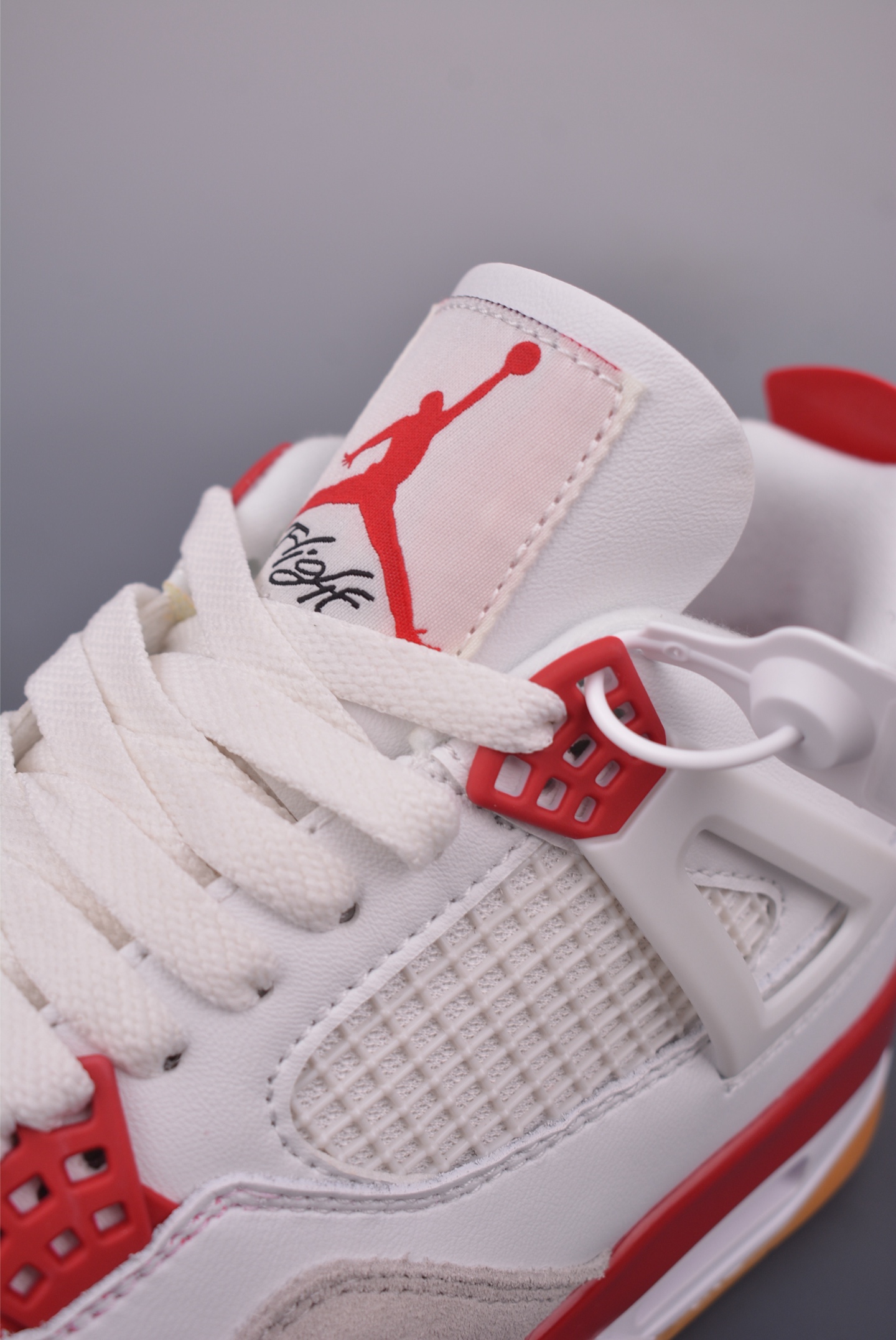 Air Jordan 4 Retro: Iconic Style, Unbeatable Comfort - Available Now! 8 i1749680150634 3184 0 6