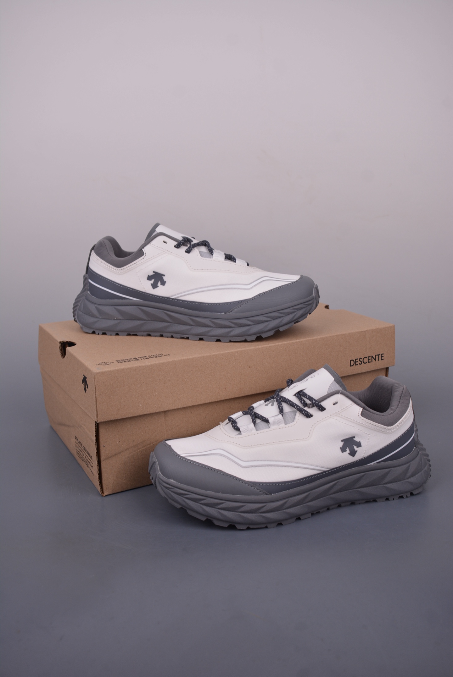 Descente TERRAIN Lightweight Cushioned Trail Running Shoes - Waterproof & Breathable 5 i1749680282656 382 0 4