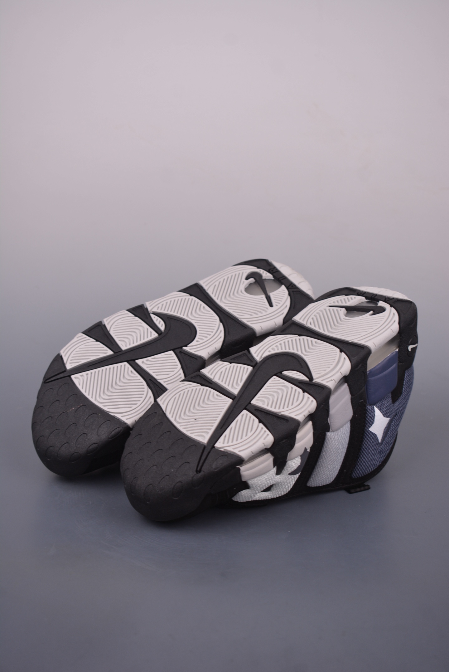 Nike Air More Uptempo Basketball Shoes - Graffiti Style, Superior Comfort 3 i1749681163493 560 0 2