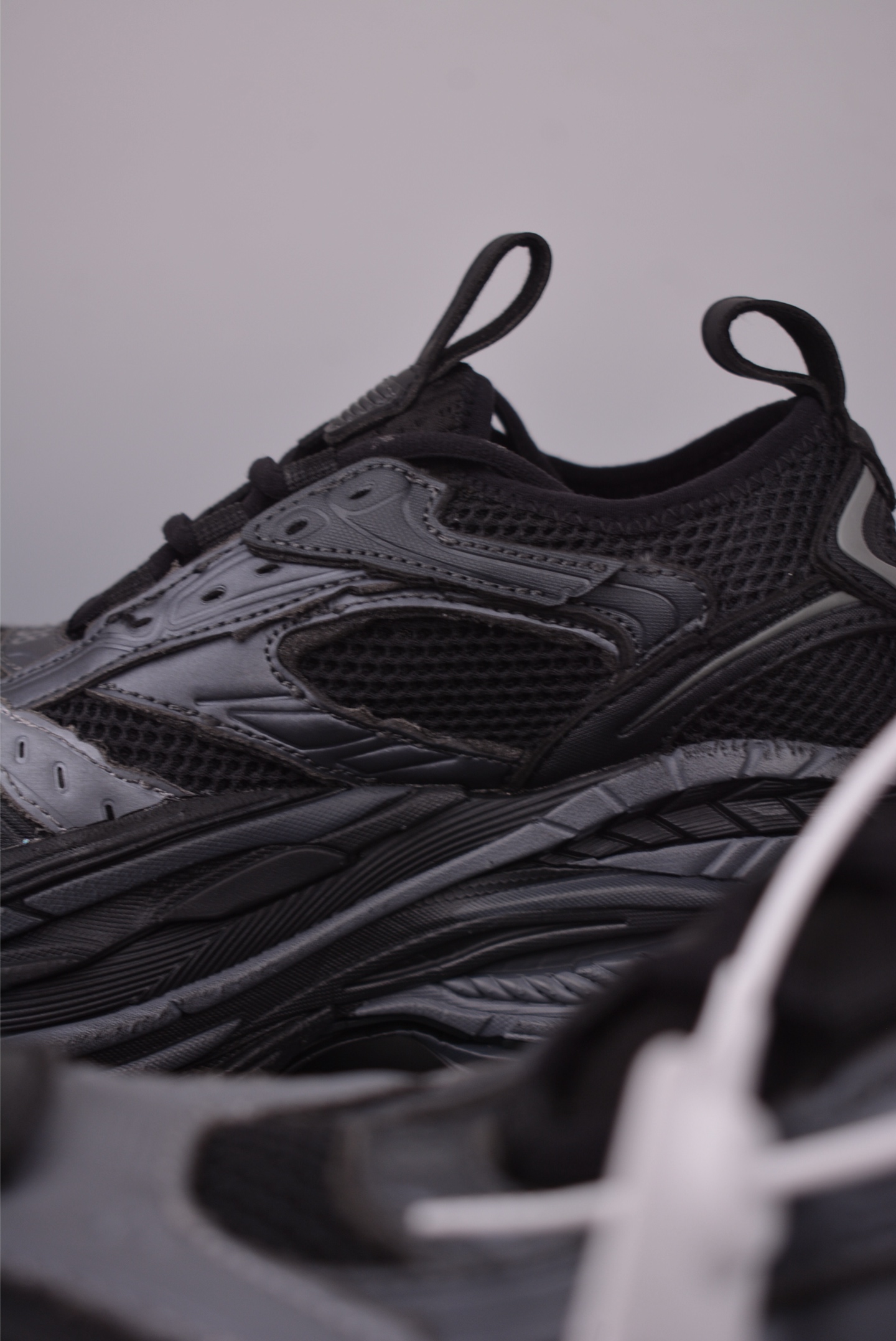 Balenciaga巴黎世家 Platform 厚底系带老爹鞋 821137 WPLTF 1011-莆田鞋,莆田鞋货源,高仿鞋,高仿鞋货源,安福档口,莆田高仿鞋,莆田鞋批发,高仿鞋批发,莆田高仿运动鞋,高仿运动鞋,莆田运动鞋 Balenciaga巴黎世家 Platform 厚底系带老爹鞋 821137 WPLTF 1011