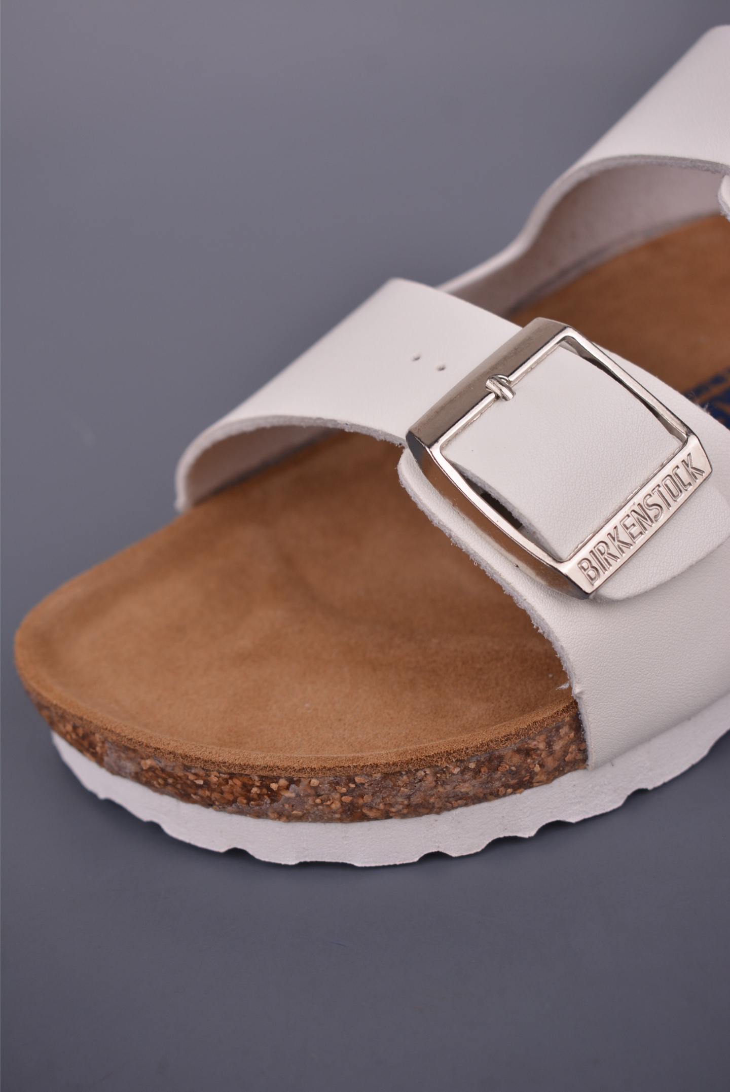 Birkenstock Milano White Leather Sandals with Adjustable Straps for Women 7 i1749682258132 3822 0 5