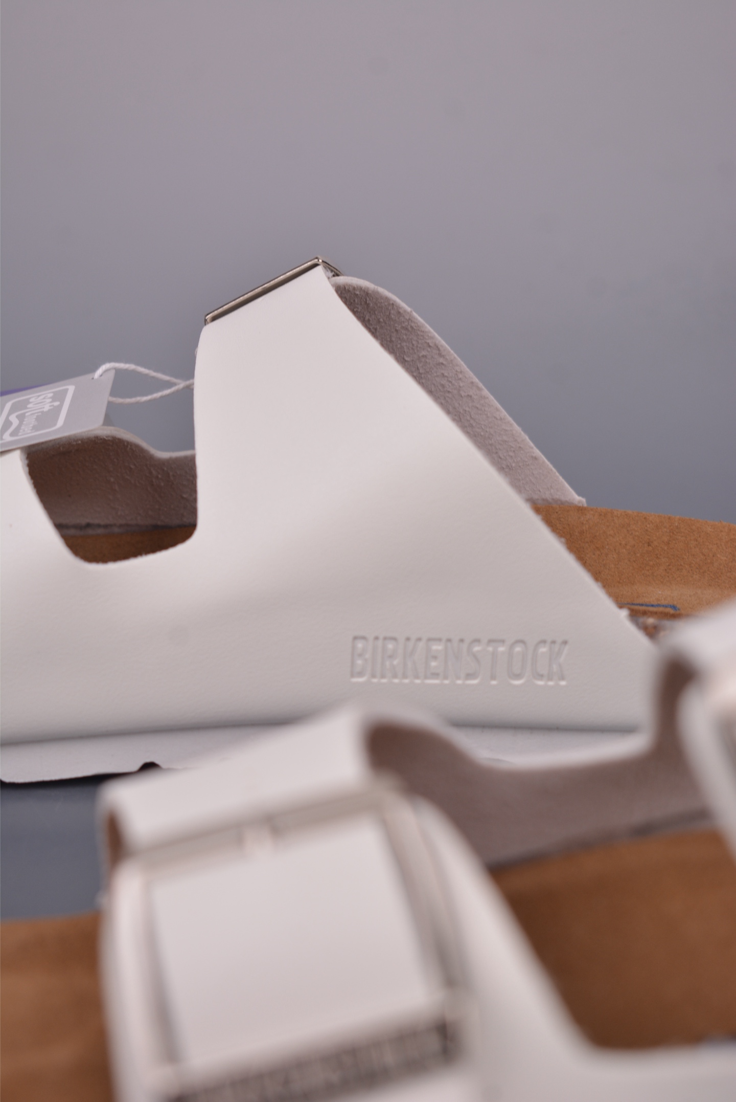 Birkenstock Milano White Leather Sandals with Adjustable Straps for Women 9 i1749682260452 5400 0 7