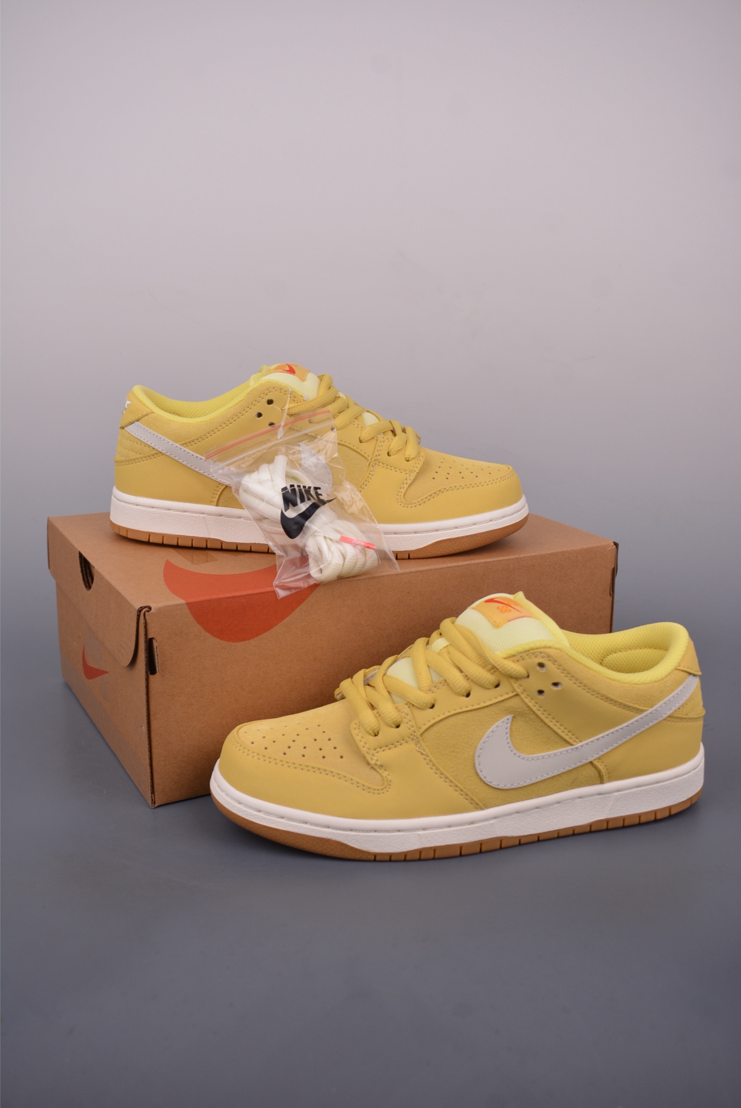 Nike SB Dunk Low Yellow Sneakers, Original First Layer Material, Perfect Details 6 i1749683433909 6374 0 4