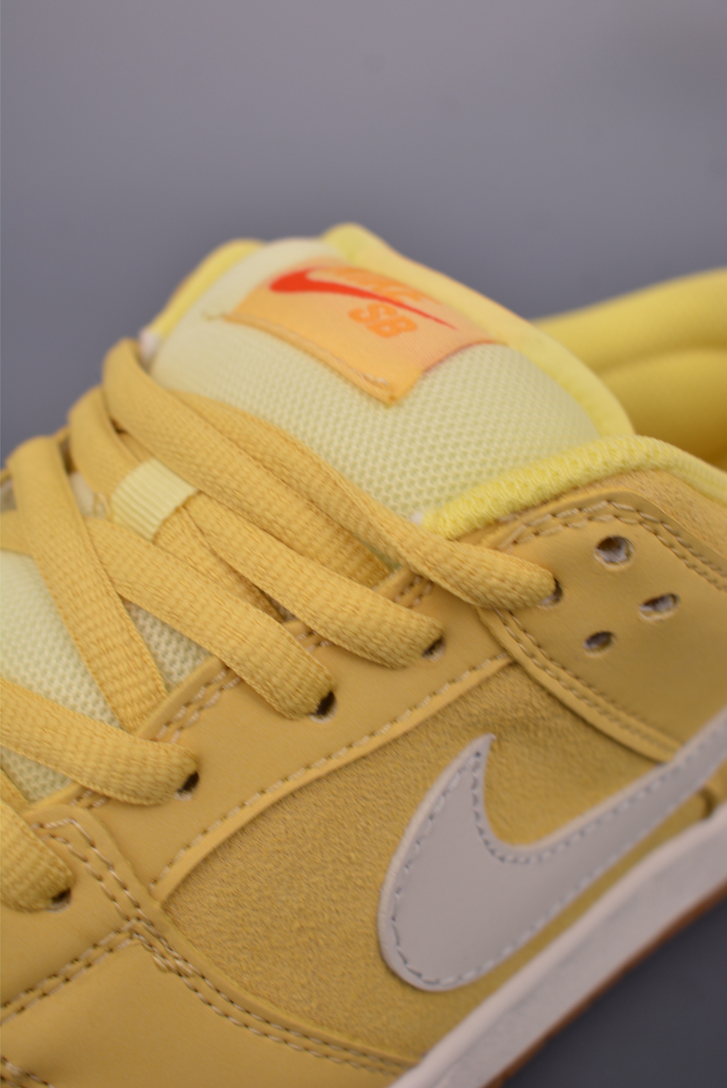 Nike SB Dunk Low Yellow Sneakers, Original First Layer Material, Perfect Details 8 i1749683433959 3727 0 6