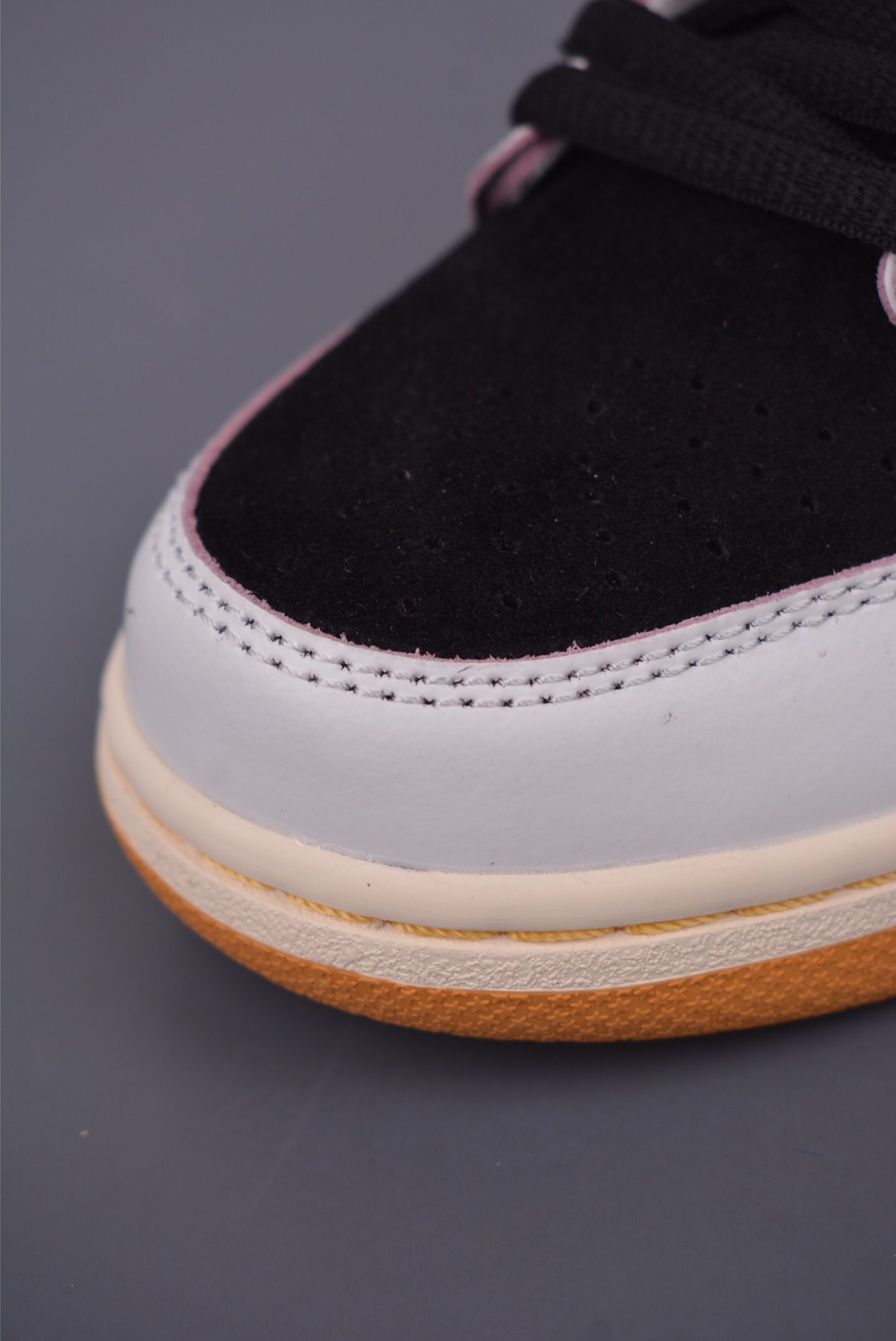Nike SB Dunk Low Retro Sneakers - Premium Leather, Superior Comfort & Style 7 i1749683452280 156 0 5